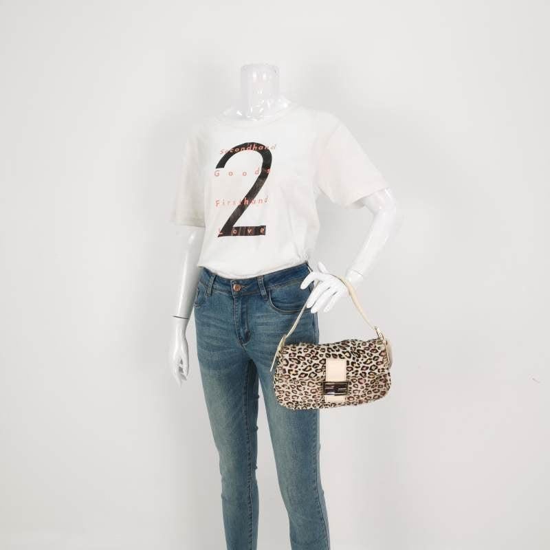Fendi Baguette Pony-hair Calfskin Leather in leopard print white and Pink
  These are professional photos of the actual bag offered by Luxbags.
  Get ahead of the fashion curve with the Fendi Baguette Pony hair shoulder bag in leopard print. Made