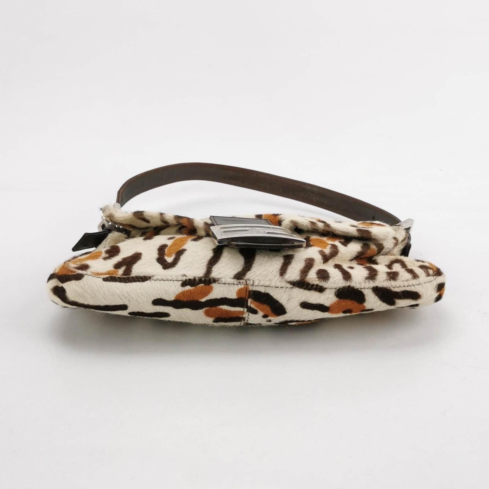 Fendi Baguette Pony hair in leopard print Brown 1