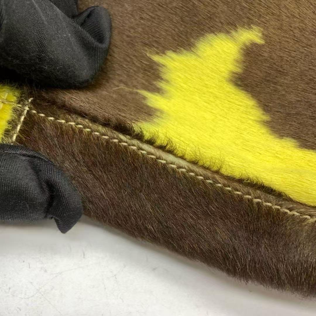 Fendi Baguette Pony-style Calfskin Leather Shoulder Bag in Yellow Cow Print For Sale 3