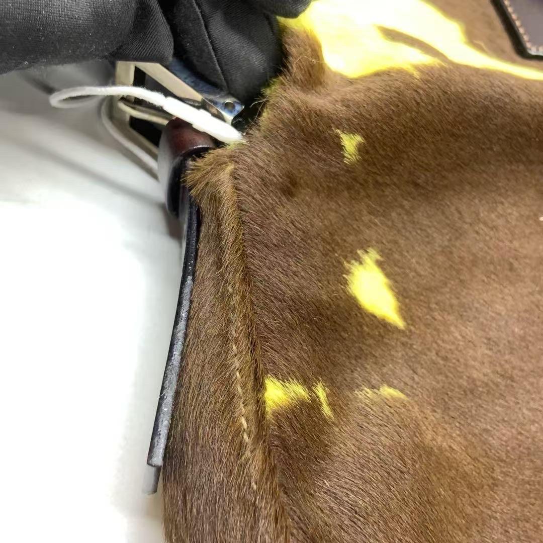 Fendi Baguette Pony-style Calfskin Leather Shoulder Bag in Yellow Cow Print For Sale 4