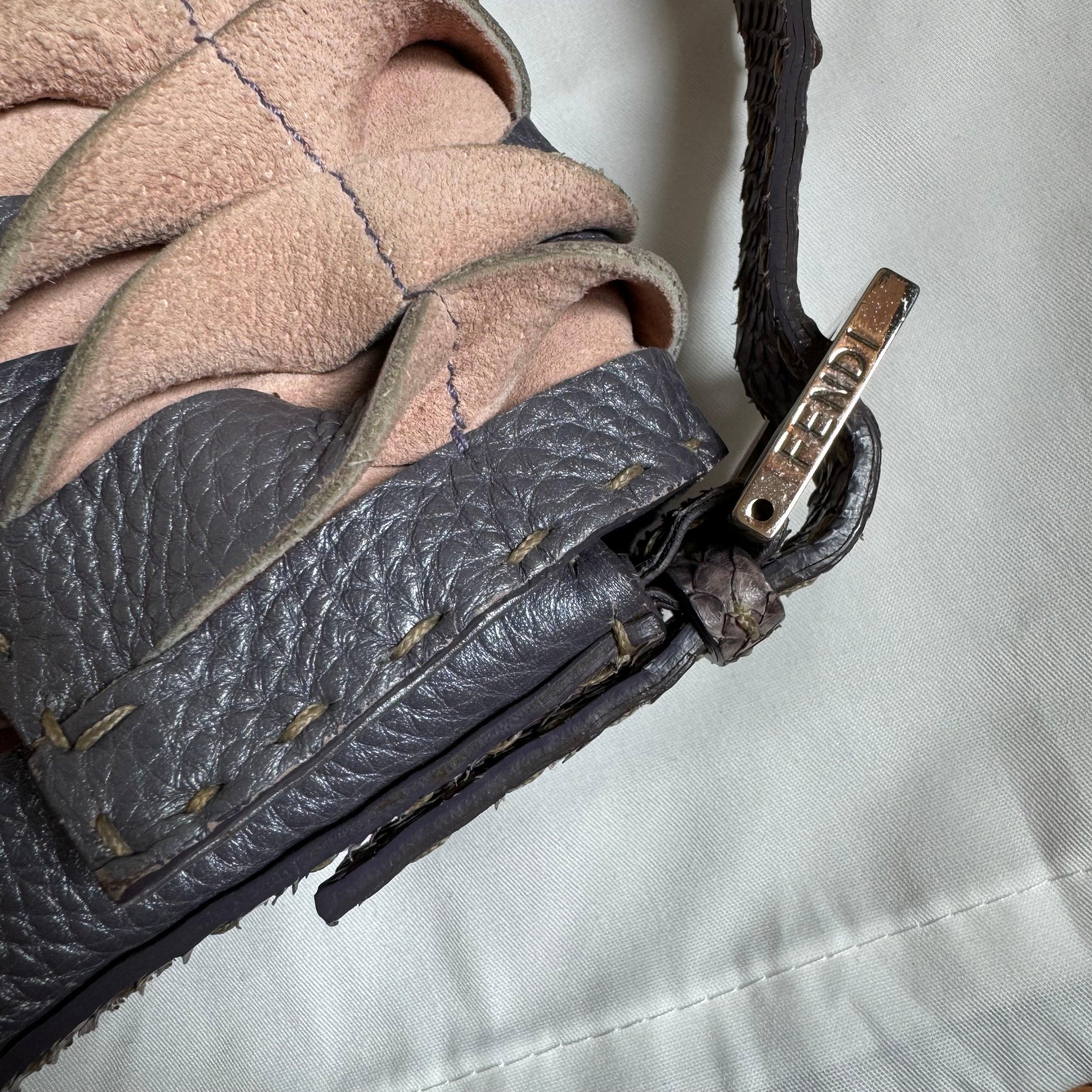 Fendi Baguette Purple Snakeskin Cutout Shoulder Bag For Sale 3