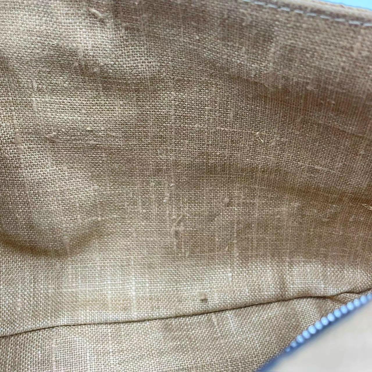 Fendi - Sac à bandoulière Baguette en raphia et cuir beige et Brown en vente 9