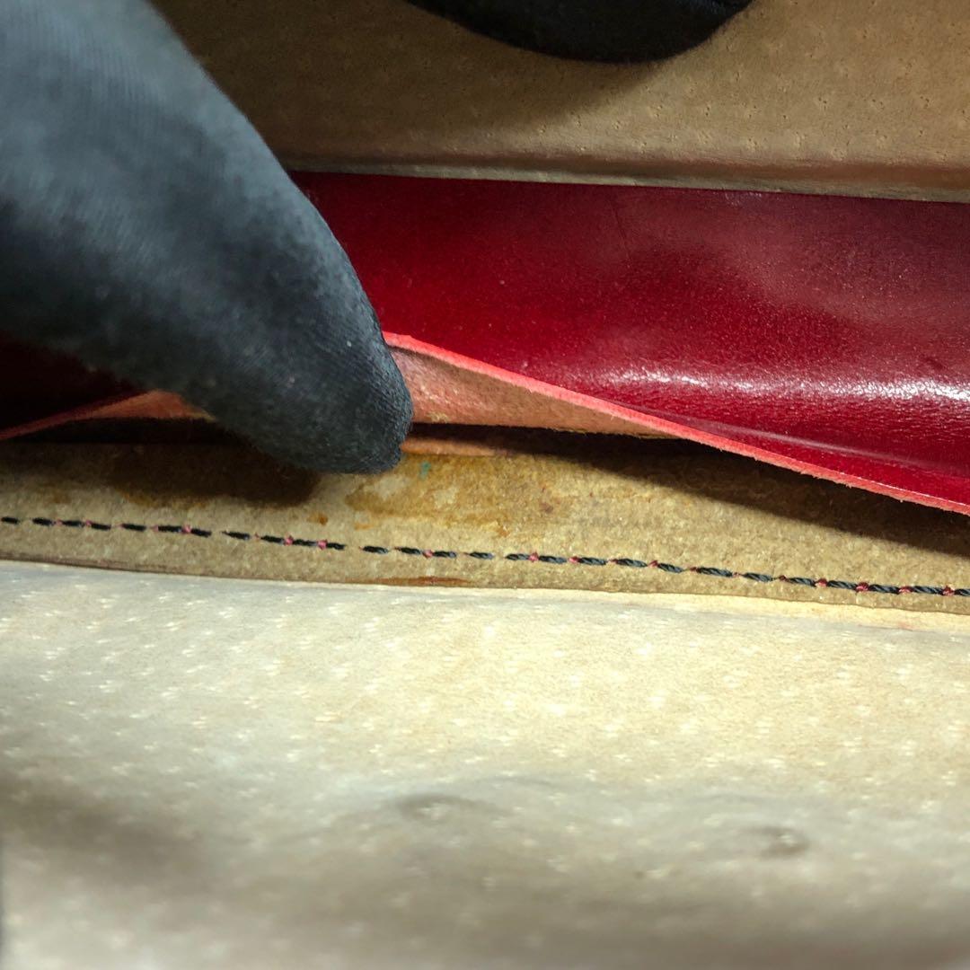 Fendi Baguette - Borsa a tracolla in pelle di vitello rossa lucida in vendita 10