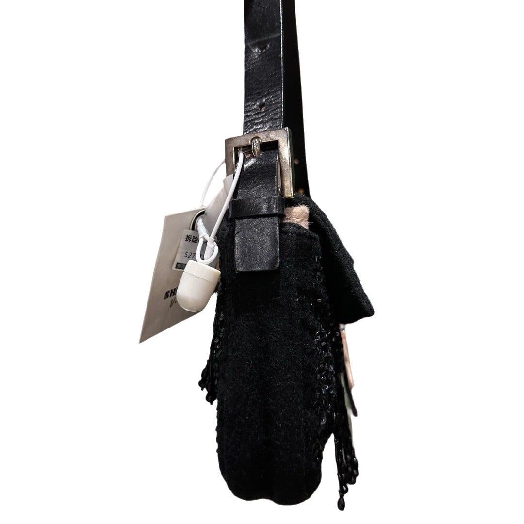 Bolso bandolera Fendi Baguette Vintage negro con cuentas en negro en Excelente Estado en AUBERVILLIERS, FR