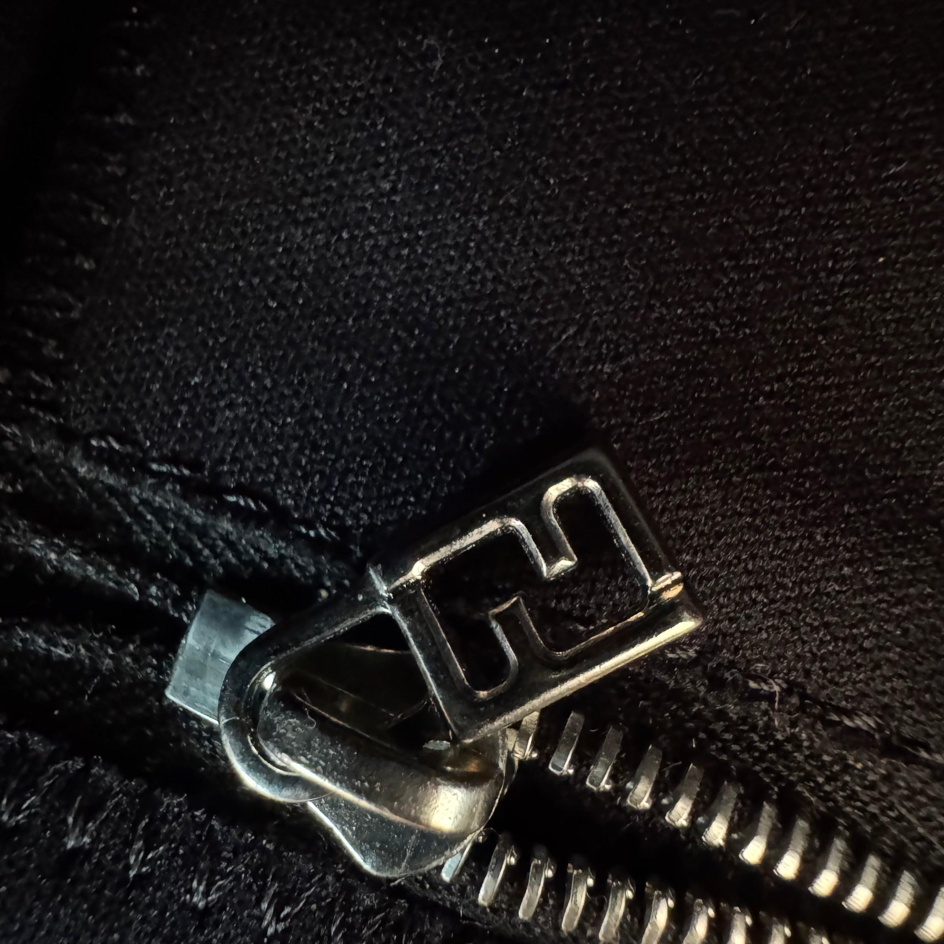 FENDI Baguette Vintage Tela Negra Herrajes Plateados 7