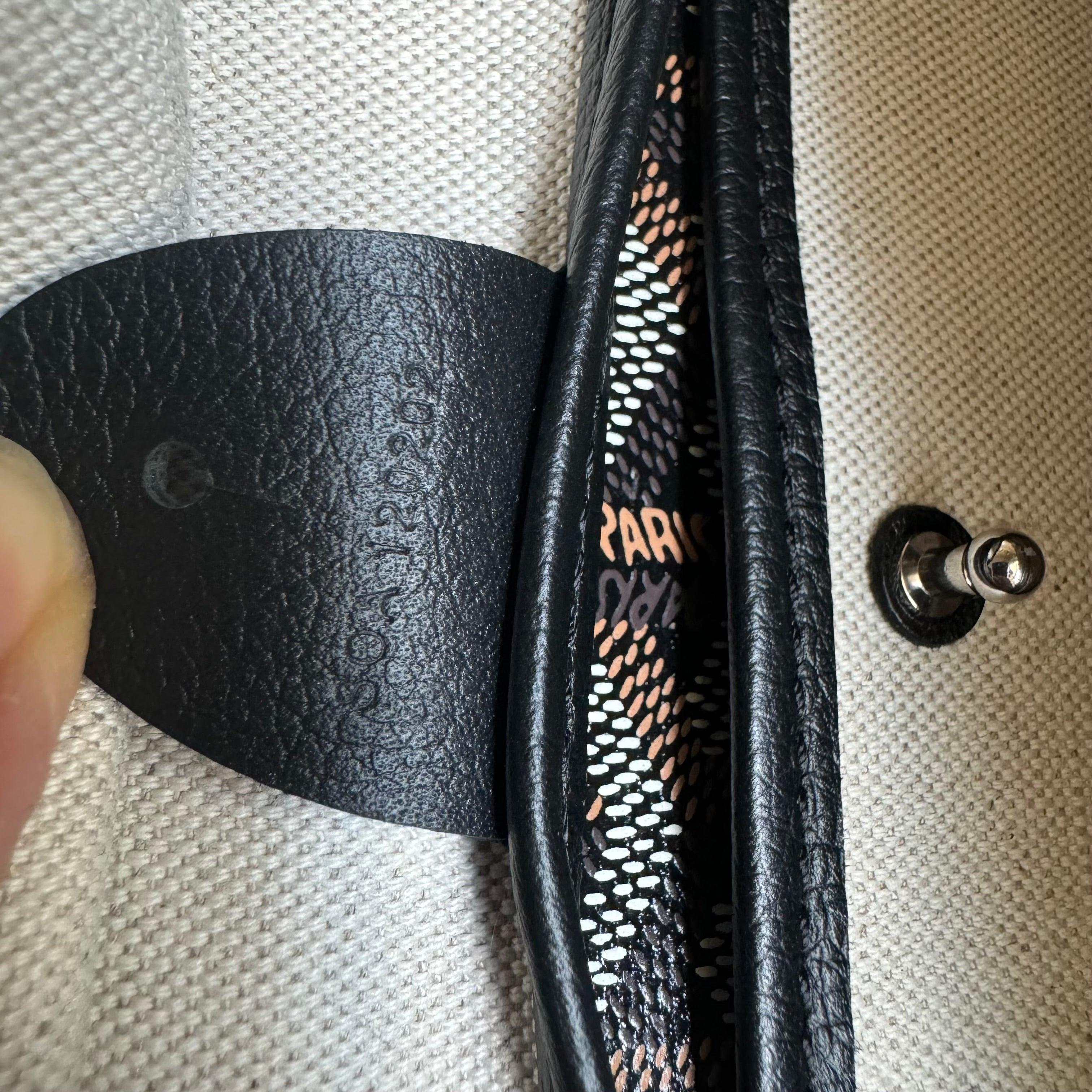 FENDI Baguette Vintage Tela Negra Herrajes Plateados 11