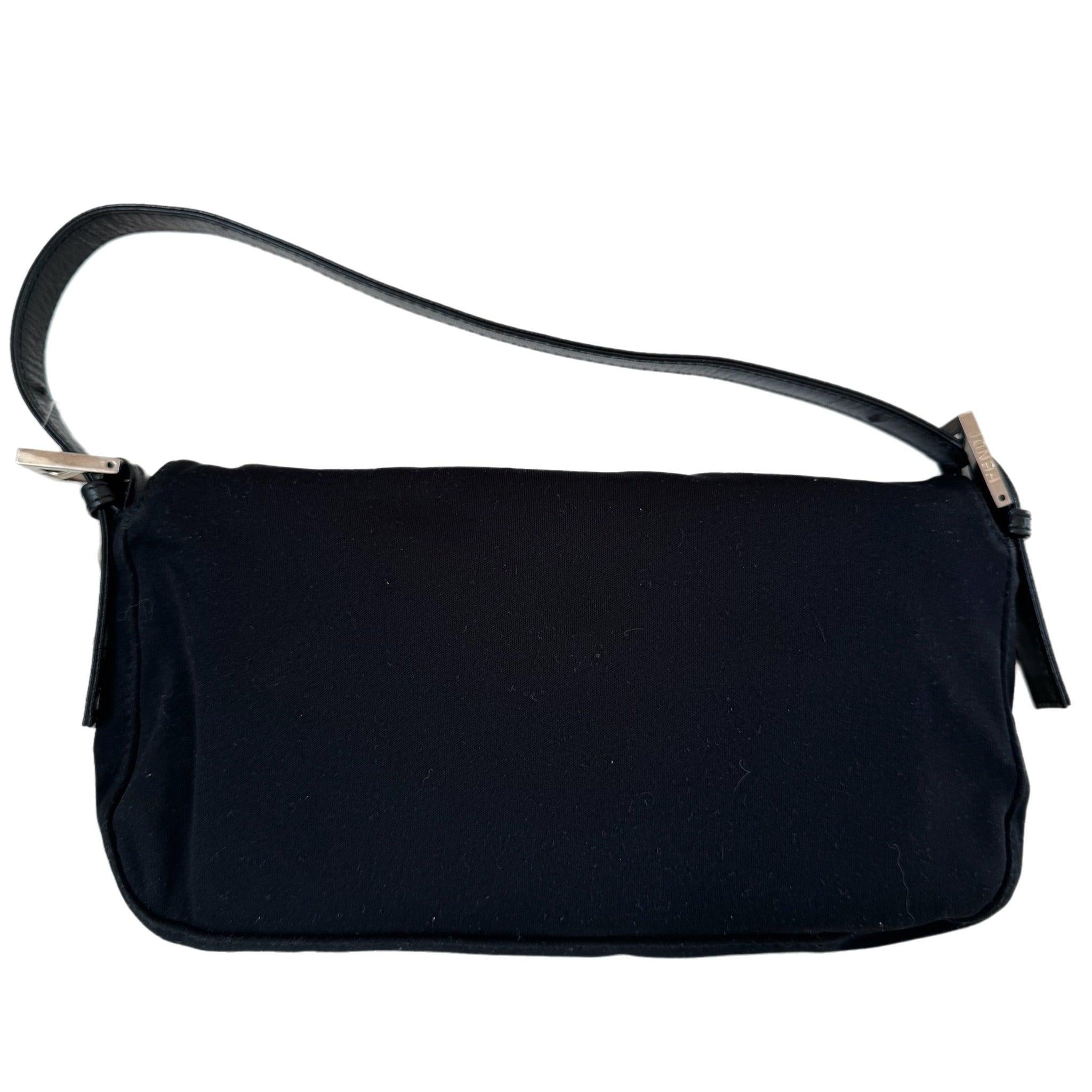 De las mujeres FENDI Baguette Vintage Tela Negra Herrajes Plateados