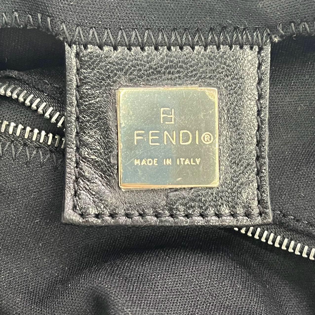 FENDI Baguette Vintage Black Cloth Silver Hardware Shoulder Bag 10