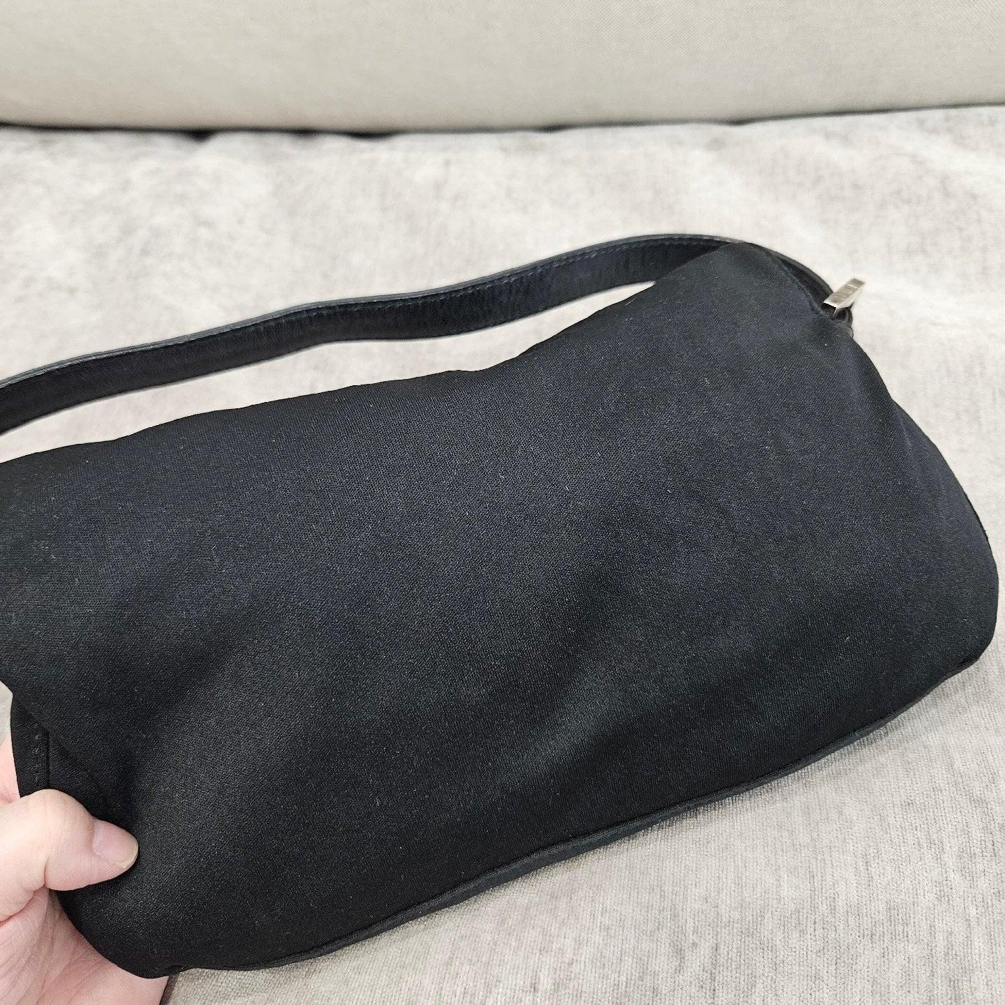 FENDI Baguette Vintage Black Cloth Silver Hardware Shoulder Bag 2
