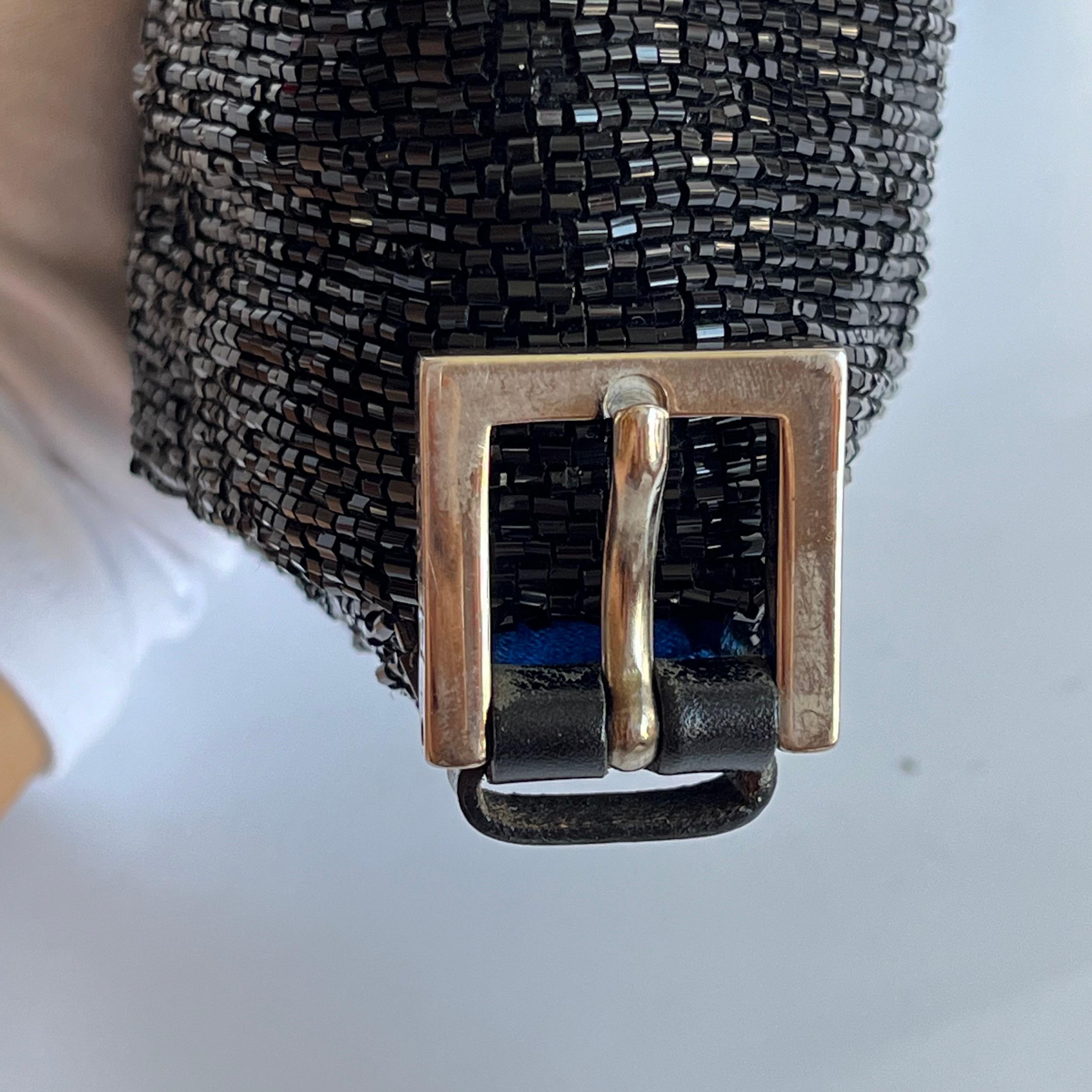 Fendi Baguette Vintage Schwarz Glitter Beads Umhängetasche Blau Seide Interieur im Angebot 7