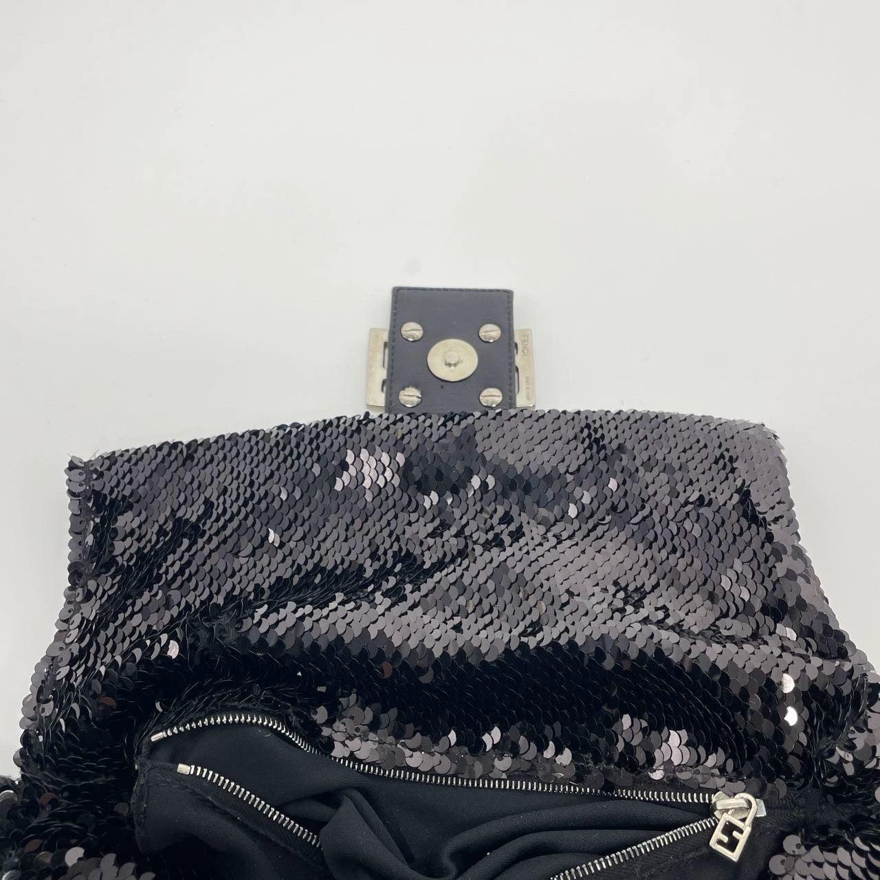 Fendi Baguette Vintage Black Sequins and Leather For Sale 7