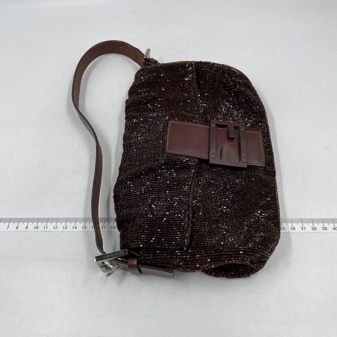 Fendi Baguette Vintage Dark Chocolate Brown Glitter Beads In Excellent Condition In AUBERVILLIERS, FR