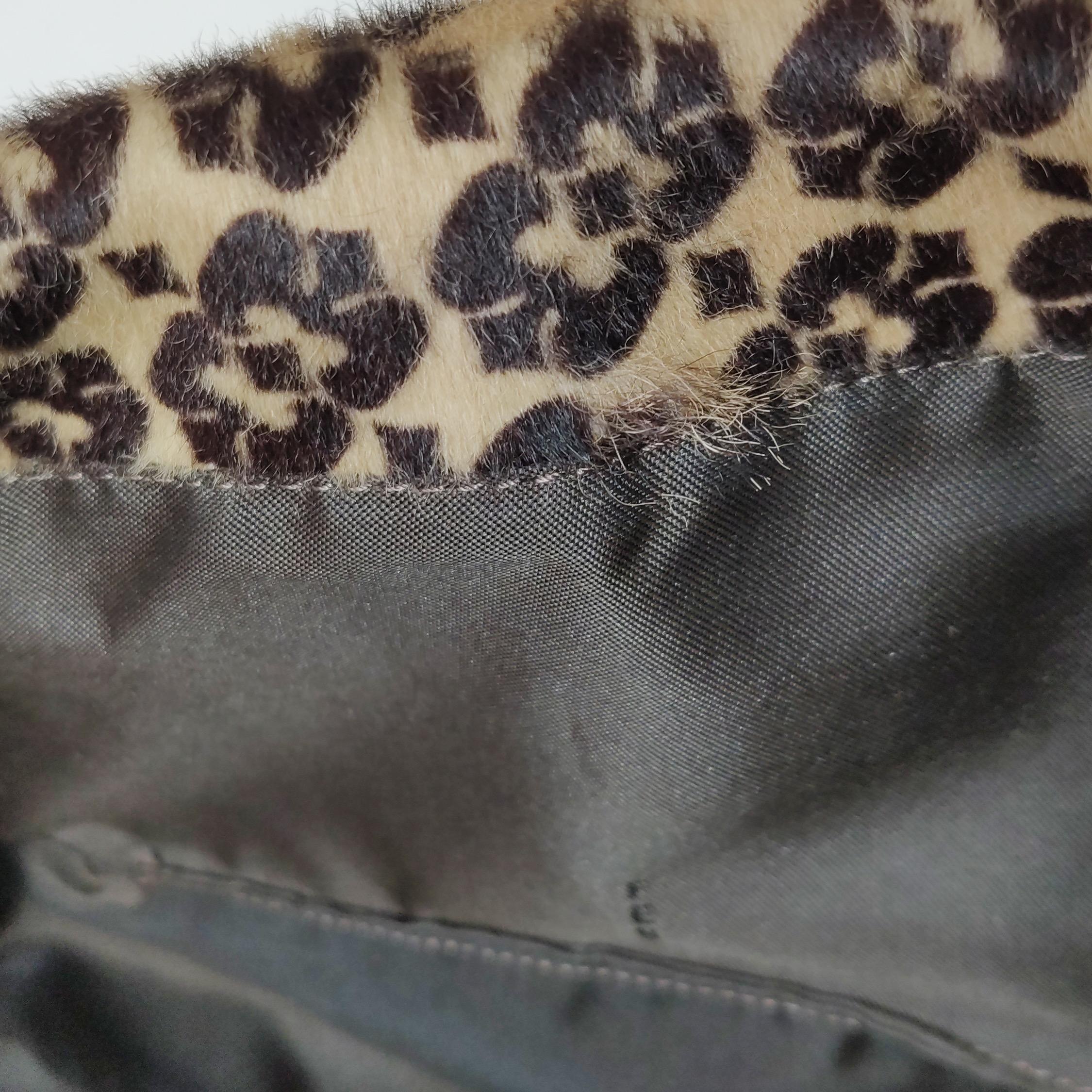 Fendi - Baguette Vintage - Sac à bandoulière à double rabat en poils de poney en vente 4