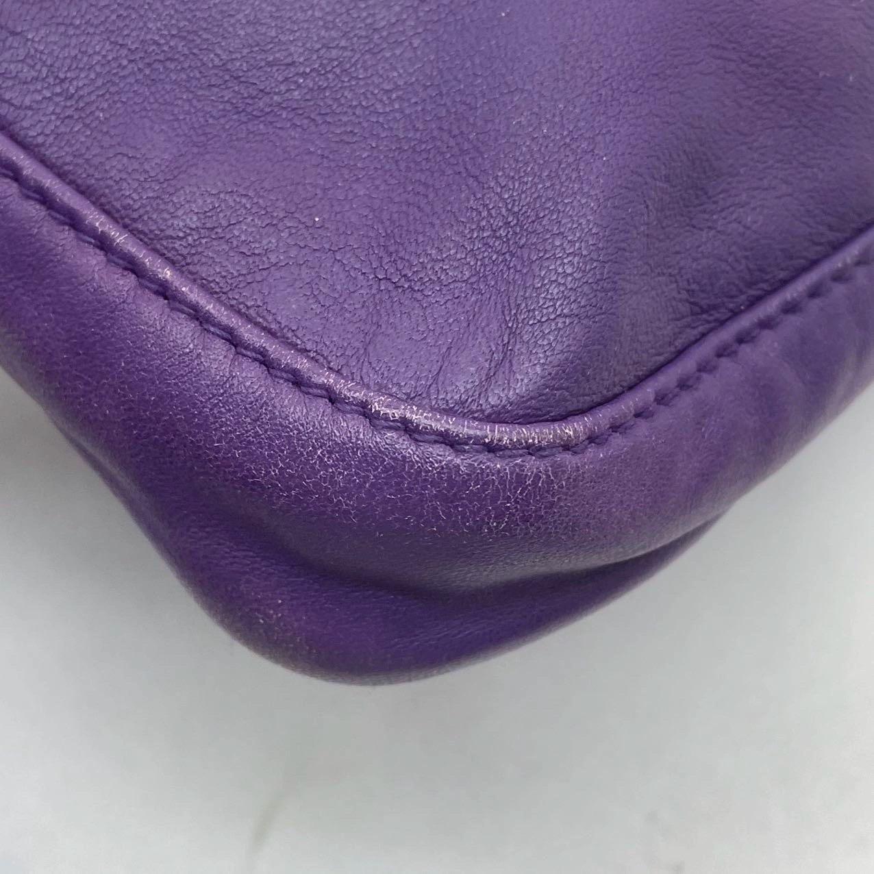 Fendi Baguette Vintage Purple Lambskin Leather Shoulder Bag Silver Hardware im Angebot 7