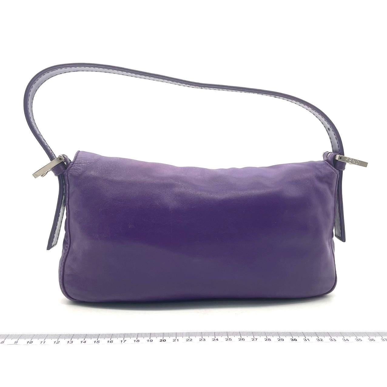 FENDI Baguette Lambskin Leather is a classic, go-to accessory. Its buttery soft leather is incredibly light, making it a functional choice for daily use. 

Condition: GOOD

Minor signs of wear, creases on the leather, small crack and scuffs on the