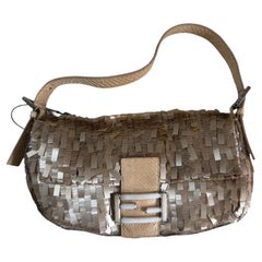 Fendi Baguette Vintage Raro Coleccionable Lentejuelas doradas y piel de pitón