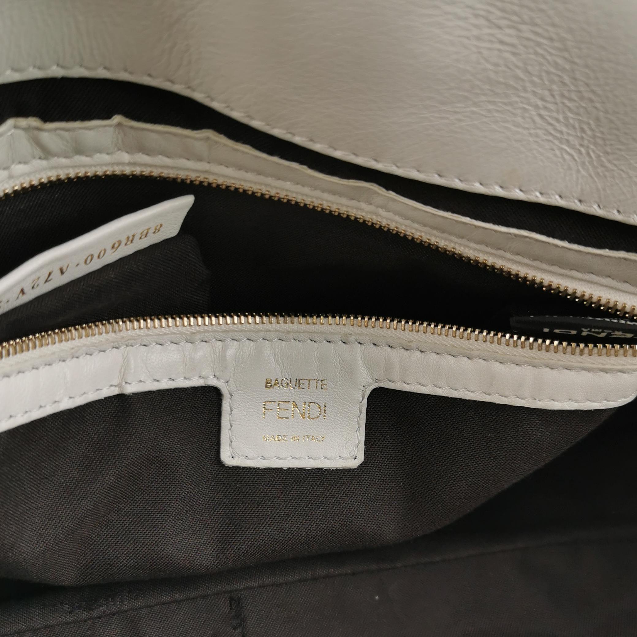 Fendi Baguette White Lambskin Leather Crossbody Bag Medium For Sale 5