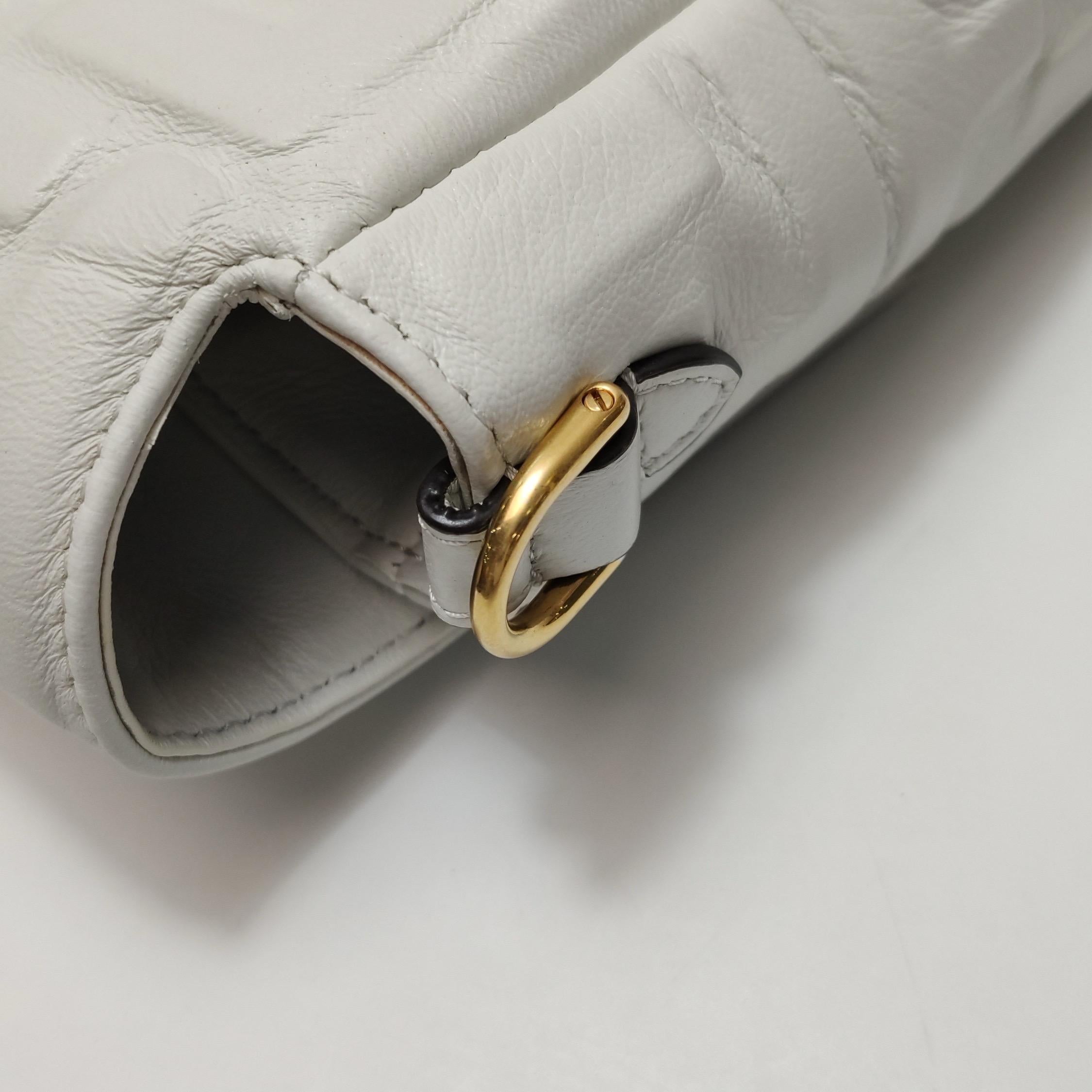 Fendi Baguette White Leather 3D FF Motif Crossbody Bag Large en vente 7