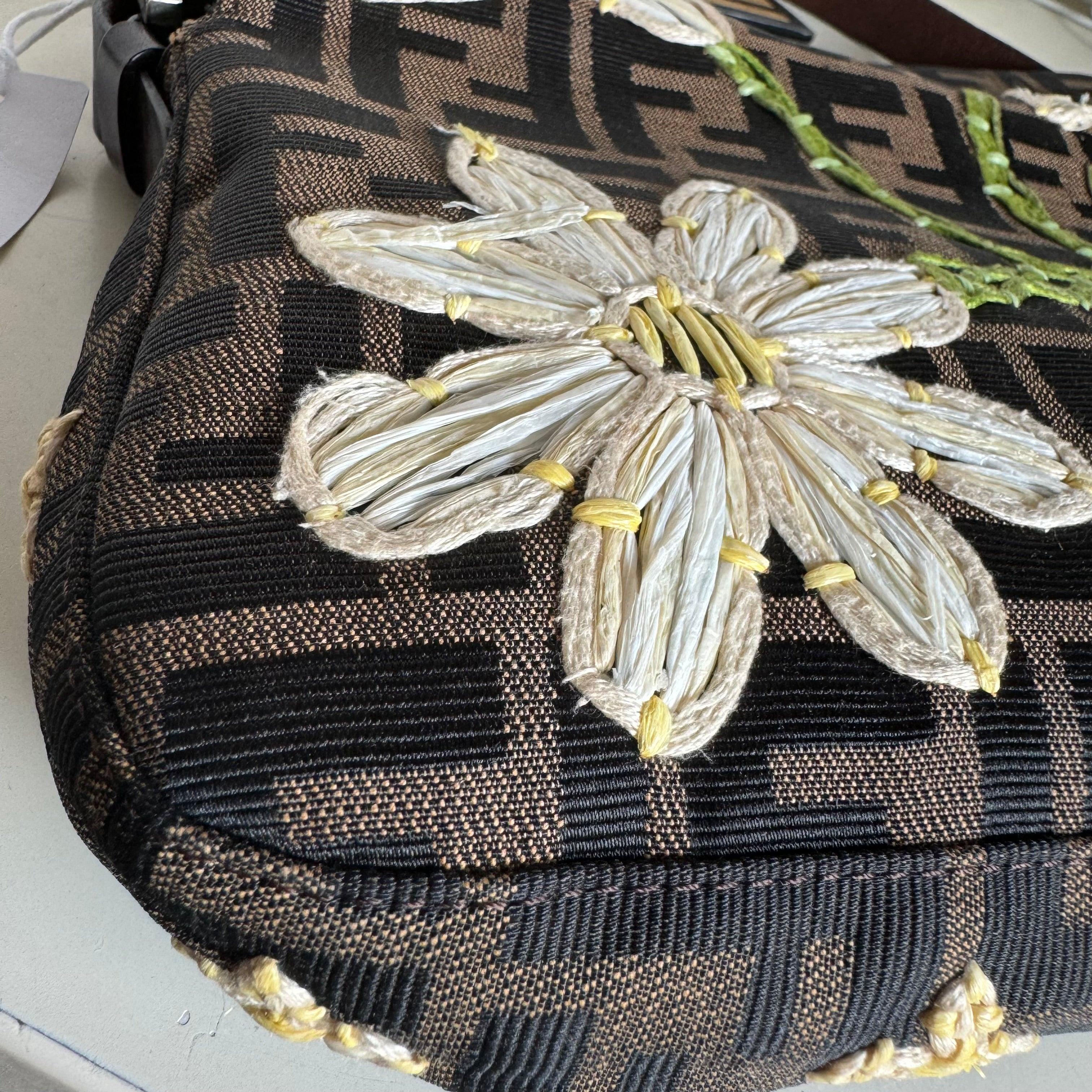 Fendi Baguette Zucca Monogram with Straw Floral Embroidery For Sale 7