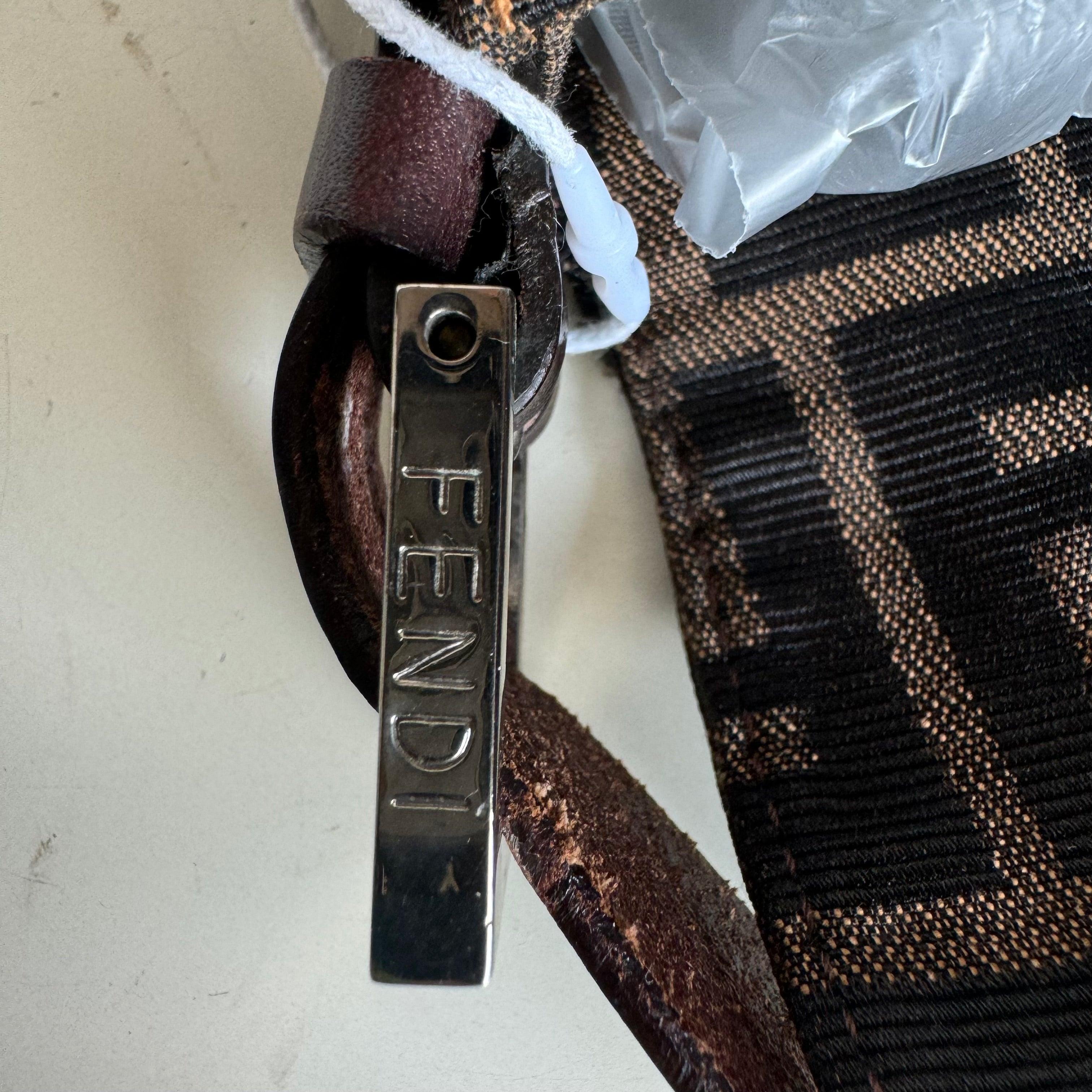 Fendi Baguette Zucca Monogram with Straw Floral Embroidery For Sale 9