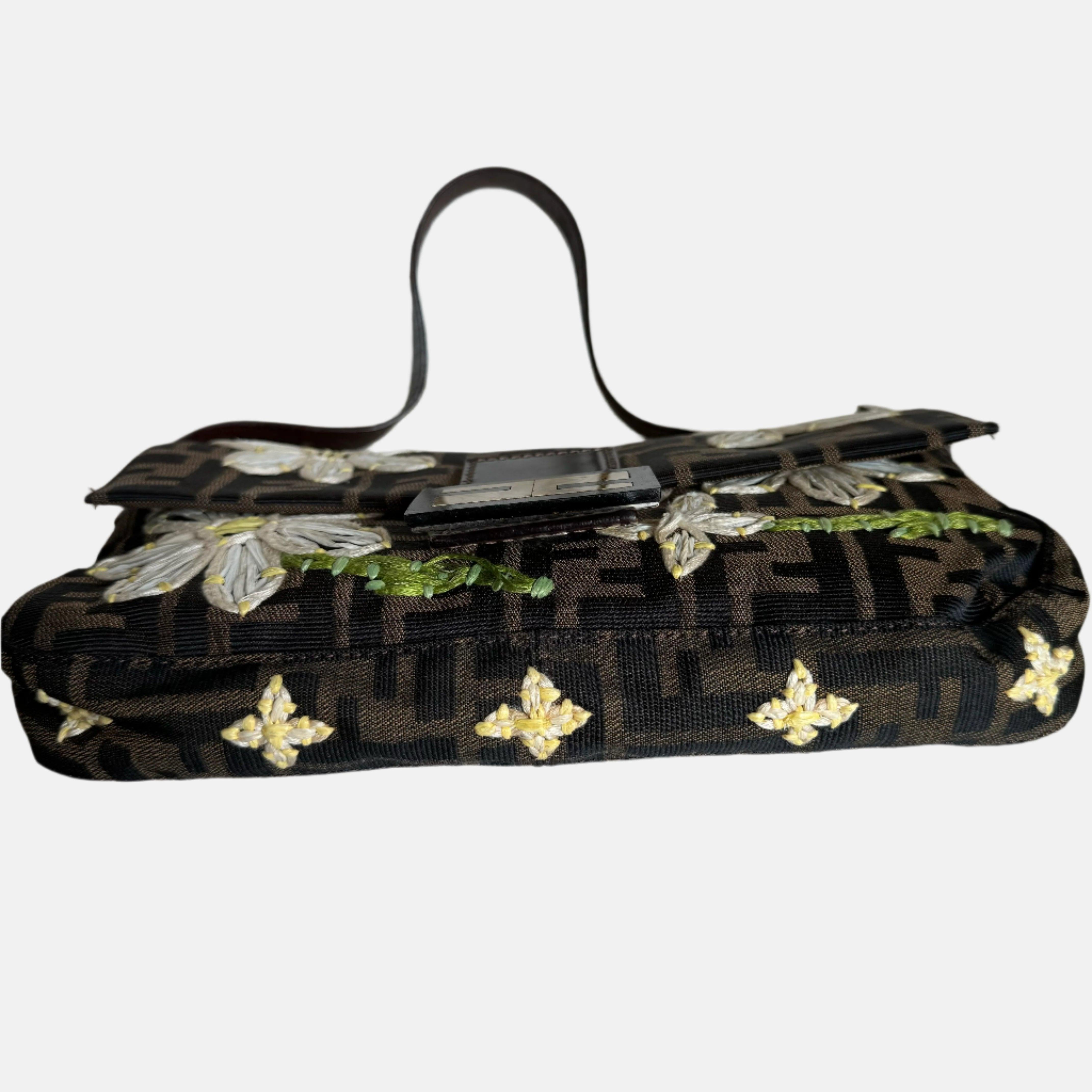 Fendi Baguette Zucca Monogram with Straw Floral Embroidery For Sale 1