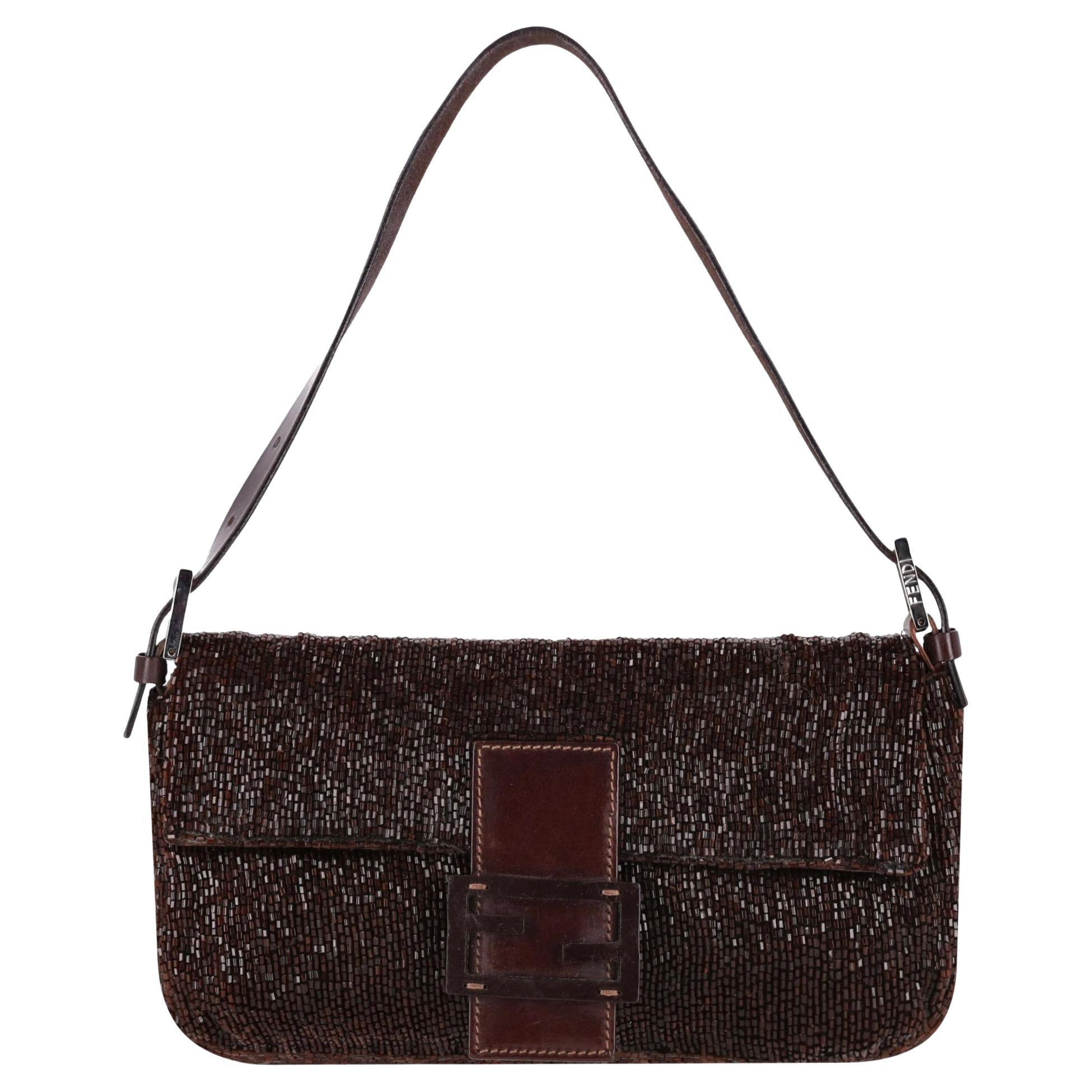 Fendi - Sac à bandoulière à boucle en cuir 'FF' orné de perles