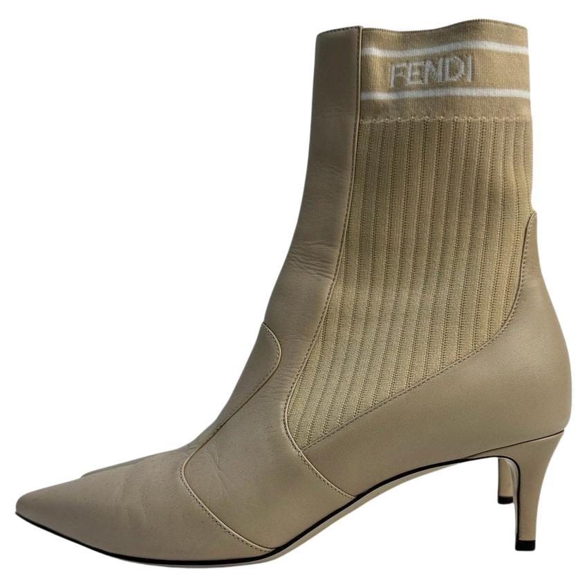 Fendi beige ankle boots with stretch-knit panel Sz.38 For Sale