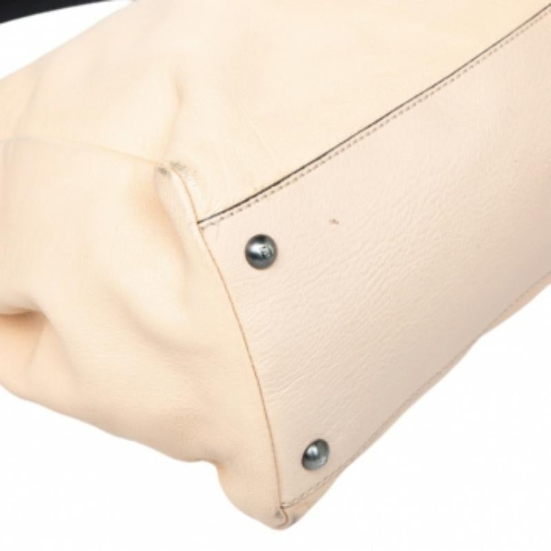 Fendi Beige/Nero Borsa a manico alto Peekaboo con fodera in pelle e perline 2