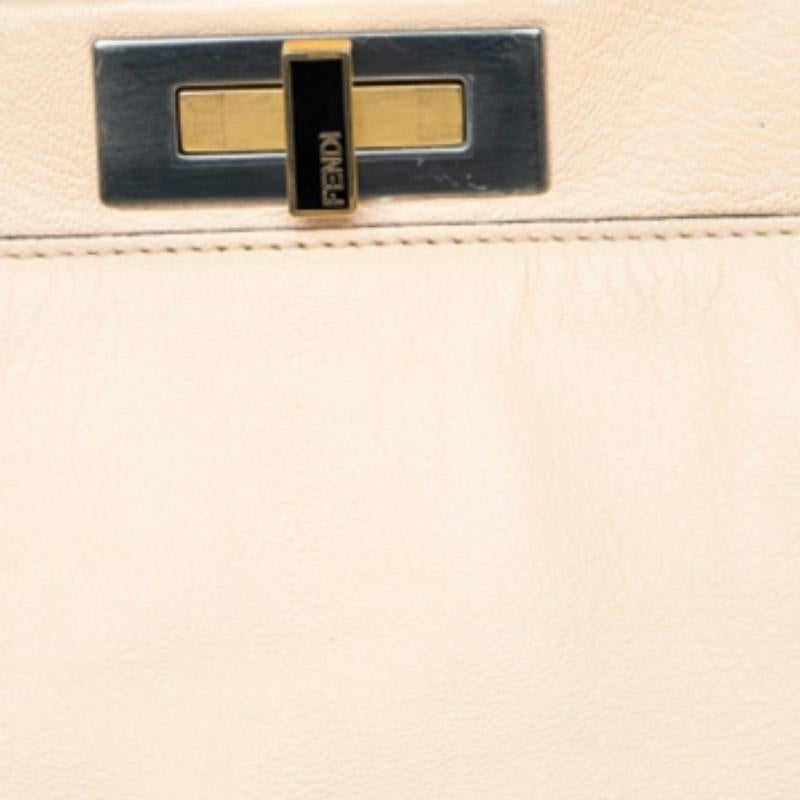 Fendi Beige/Nero Borsa a manico alto Peekaboo con fodera in pelle e perline 4