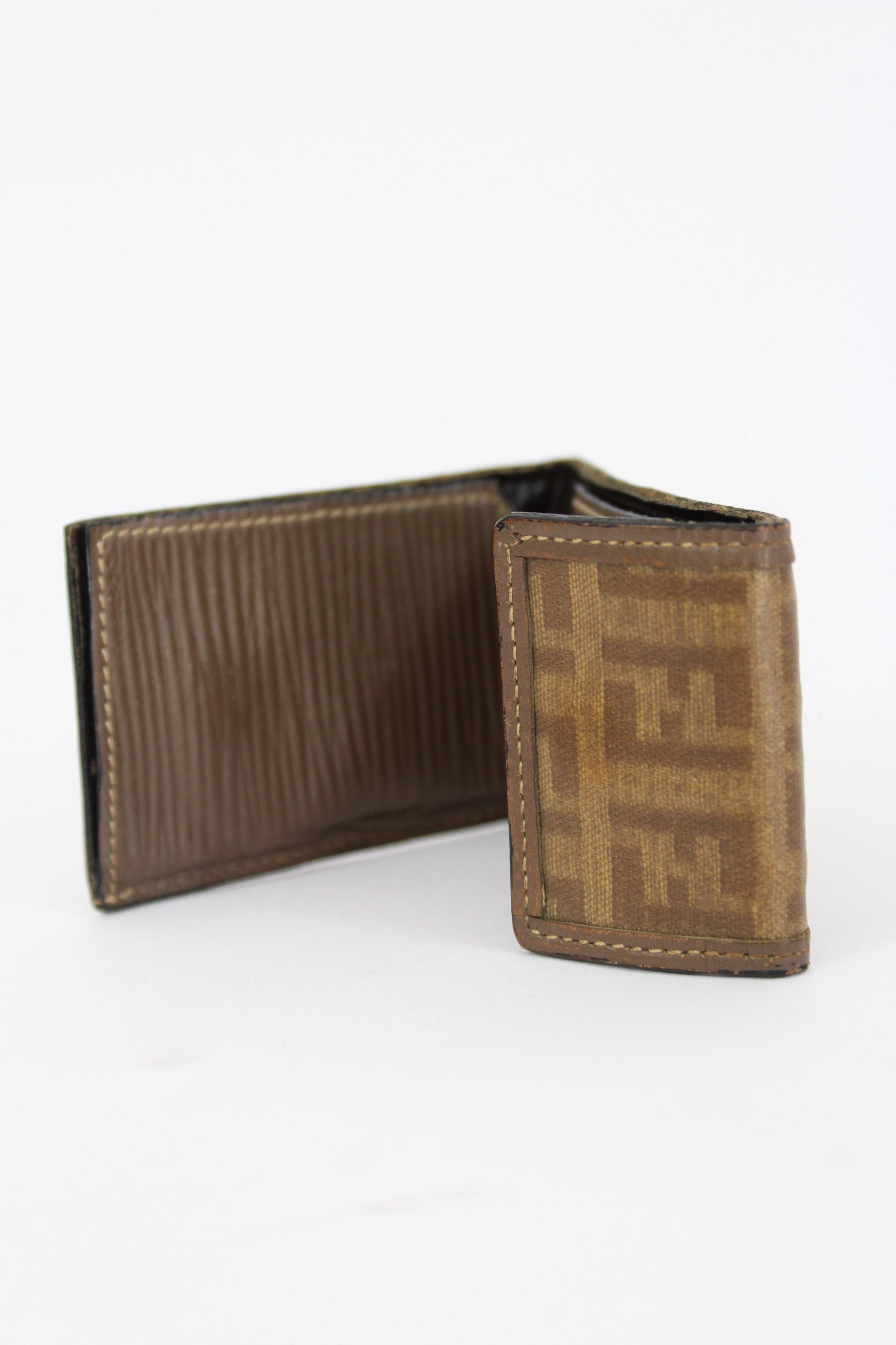 Fendi Canvas Zucca Brieftasche mit Monogramm aus beigem und braunem Leder 1970er Jahre (Braun) im Angebot