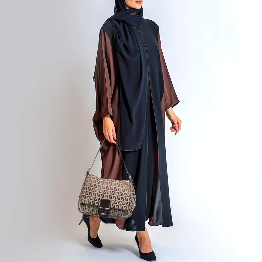 Fendi Beige/Brown Zucchino Canvas and Leather Mama Baguette Bag In Good Condition In Dubai, Al Qouz 2