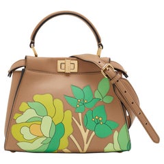 Fendi - Mini sac à main en cuir beige/vert à motifs floraux Peekaboo
