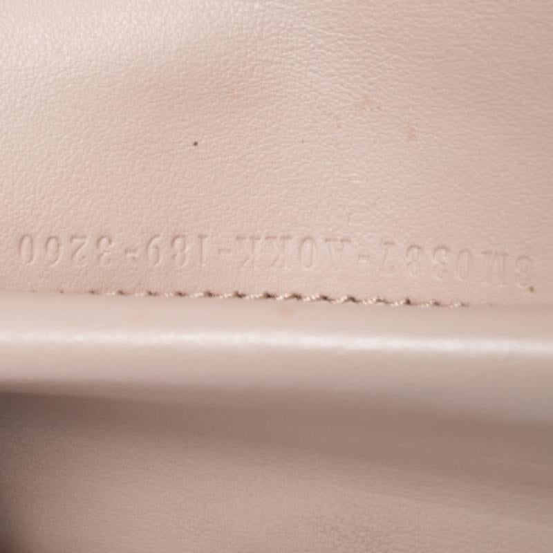 Fendi Beige Leder Bifold F ist kompakte Brieftasche im Angebot 4