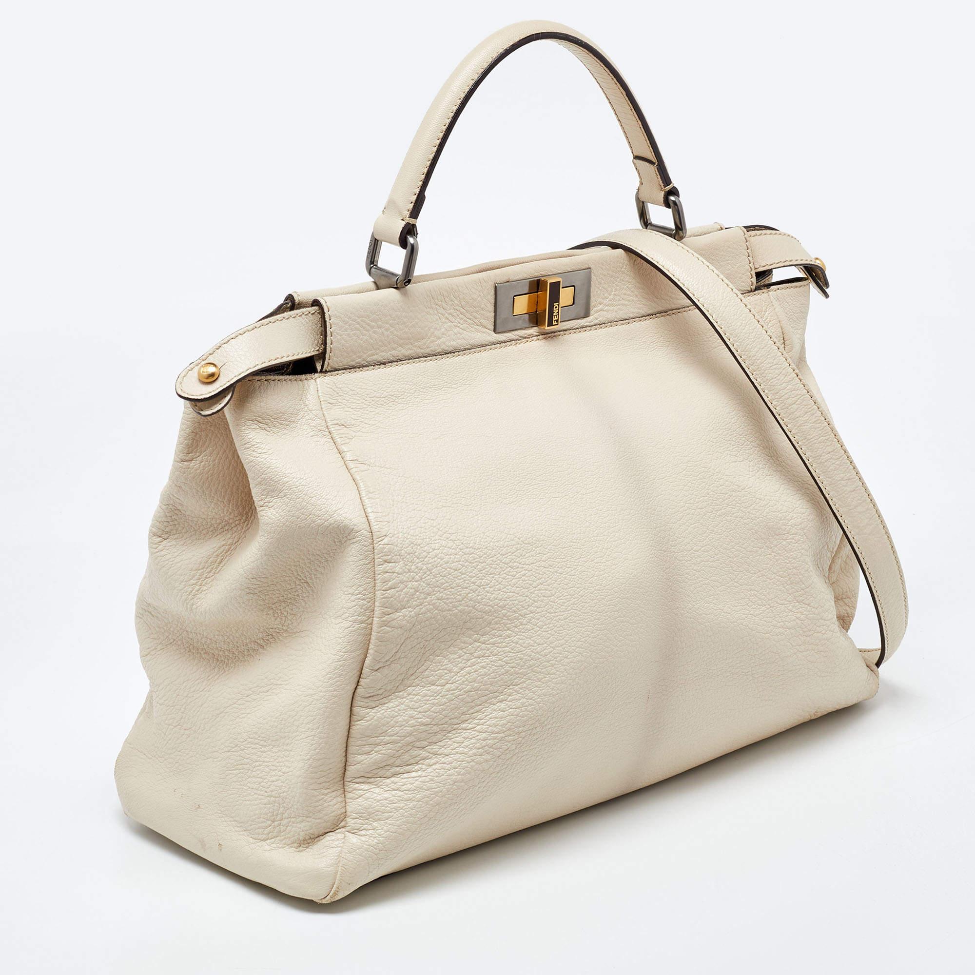 Women's Fendi Beige Leather Large Peekaboo Top Handle Bag For Sale