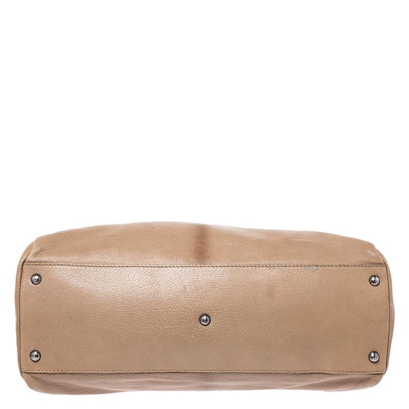 Women's Fendi Beige Leather Large Peekaboo Top Handle Bag