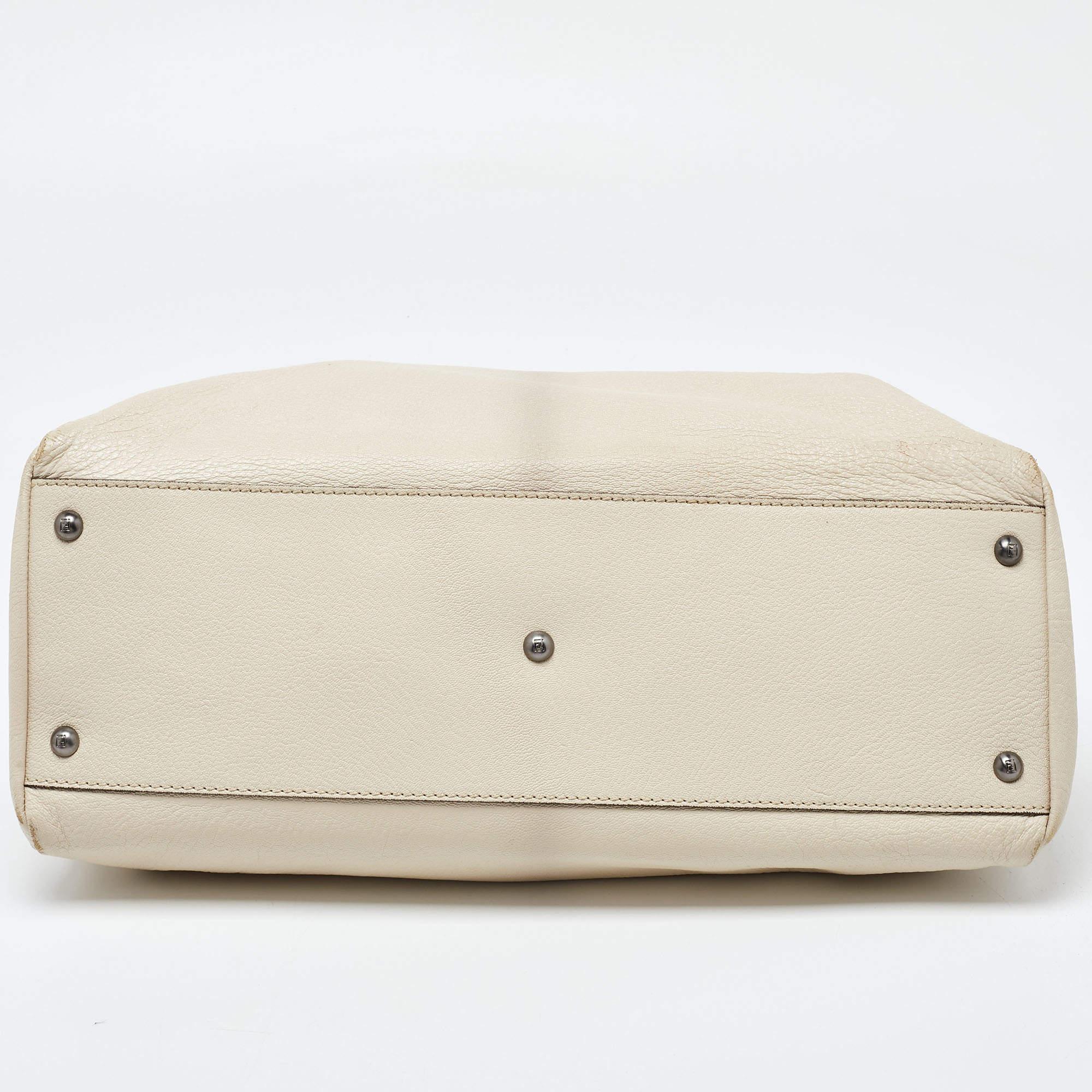 Fendi Beige Leather Large Peekaboo Top Handle Bag For Sale 1