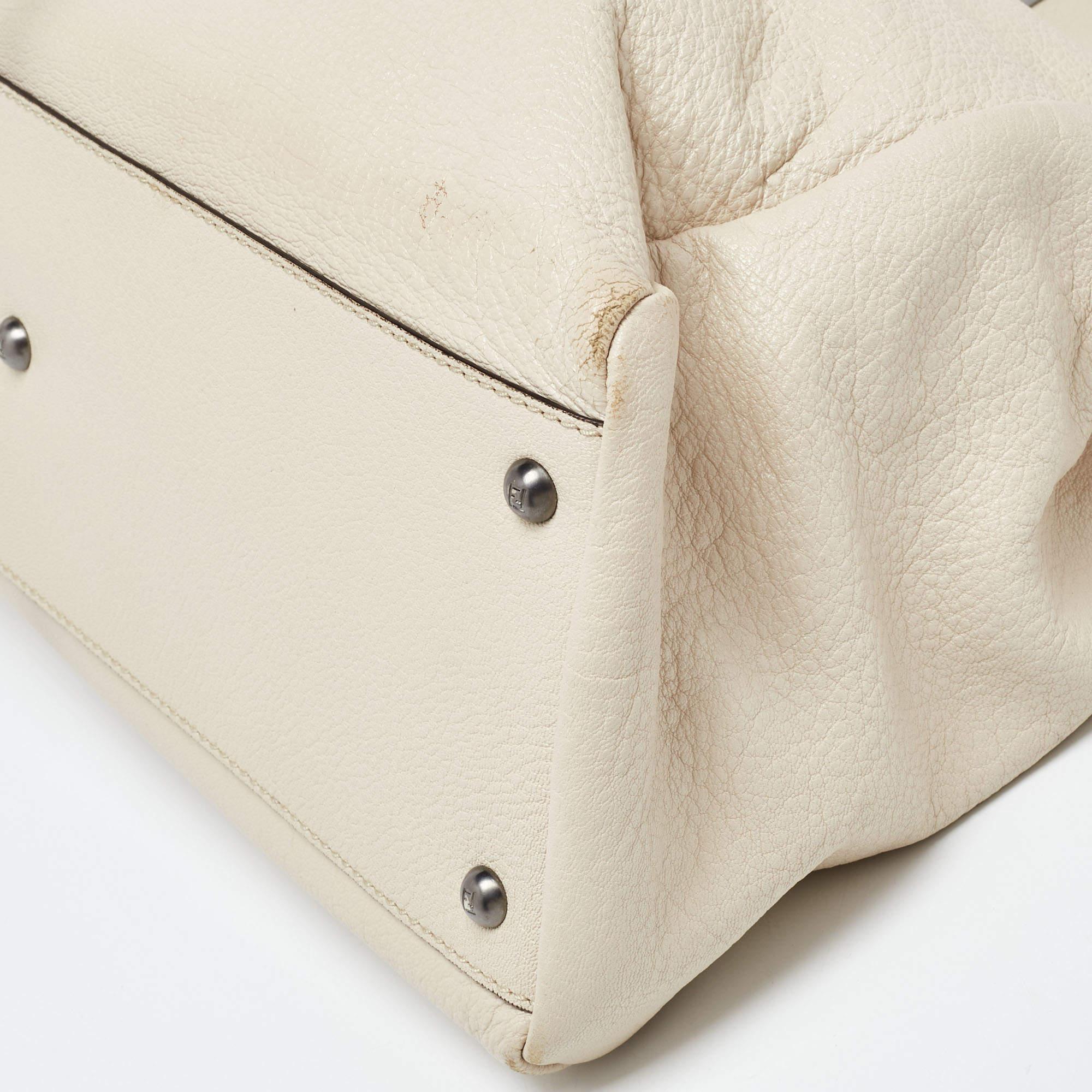 Fendi Beige Leather Large Peekaboo Top Handle Bag For Sale 4