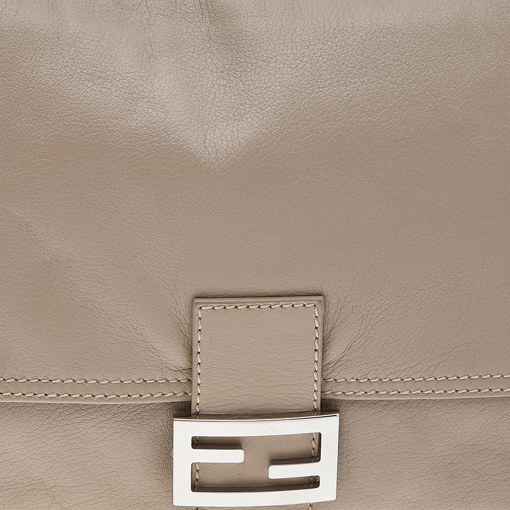Women's Fendi Beige Leather Mama Forever Shoulder Bag