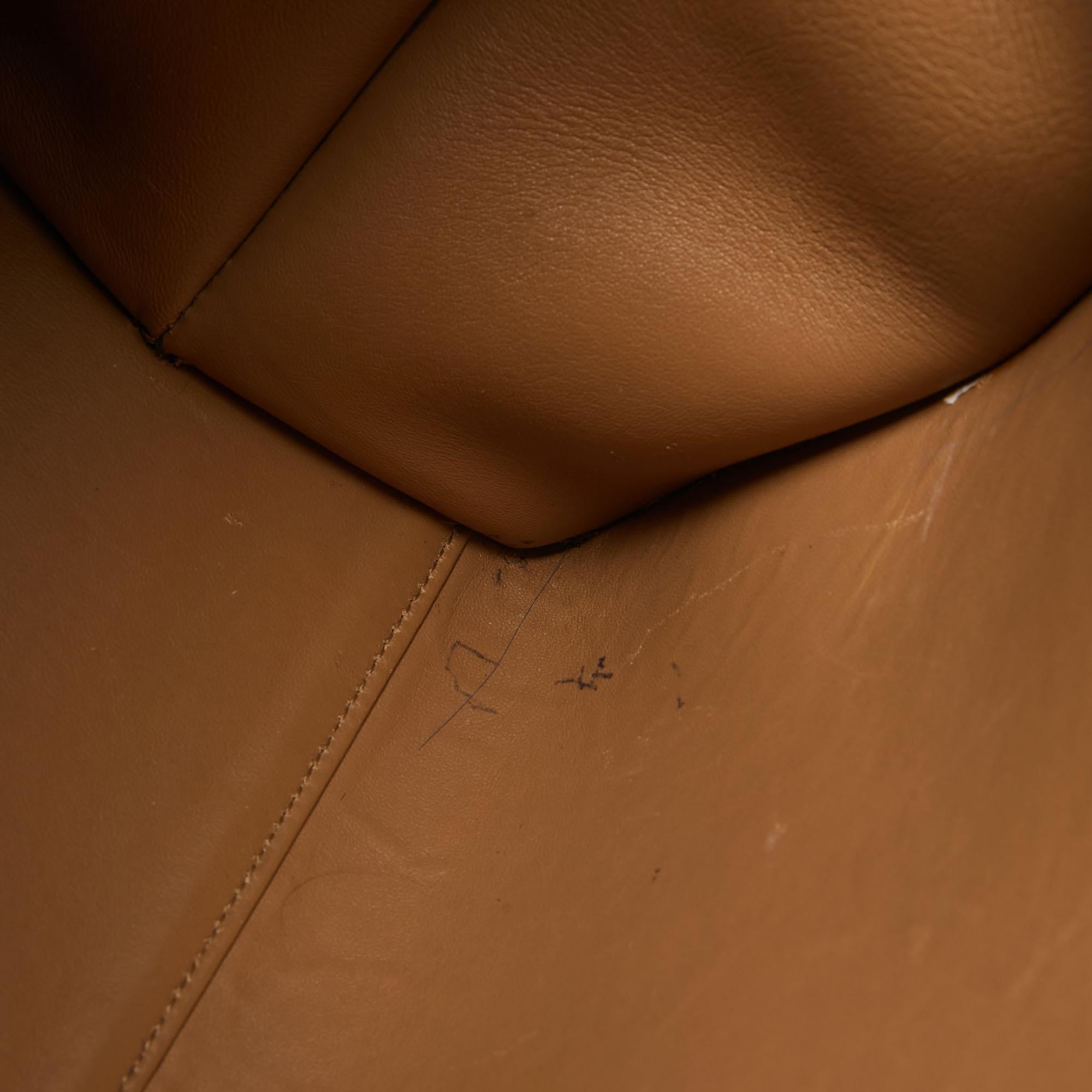 Fendi Beige Leather Medium Studded 3Jours Tote For Sale 8