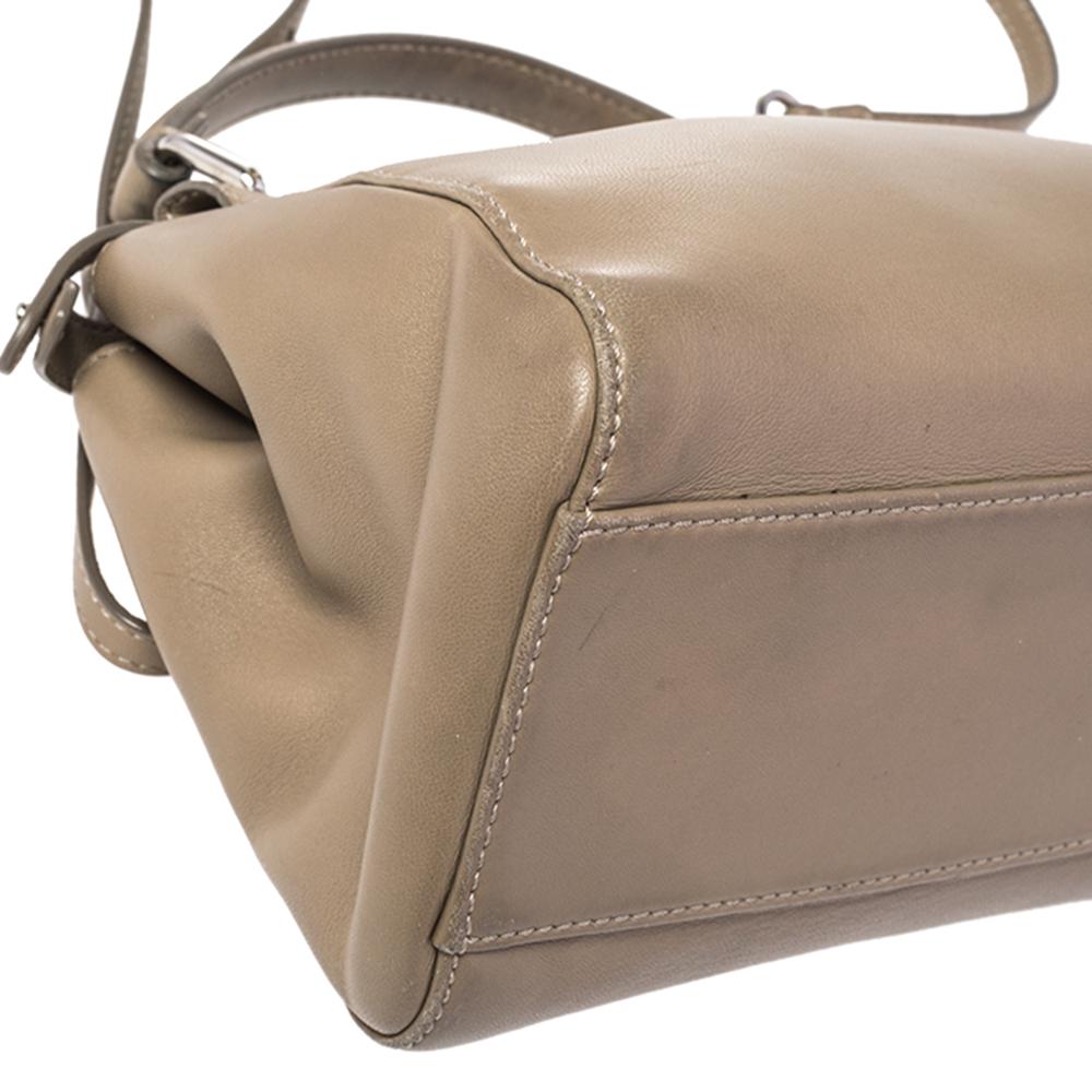 Fendi Beige Leather Mini Peekaboo Top Handle Bag In Good Condition In Dubai, Al Qouz 2