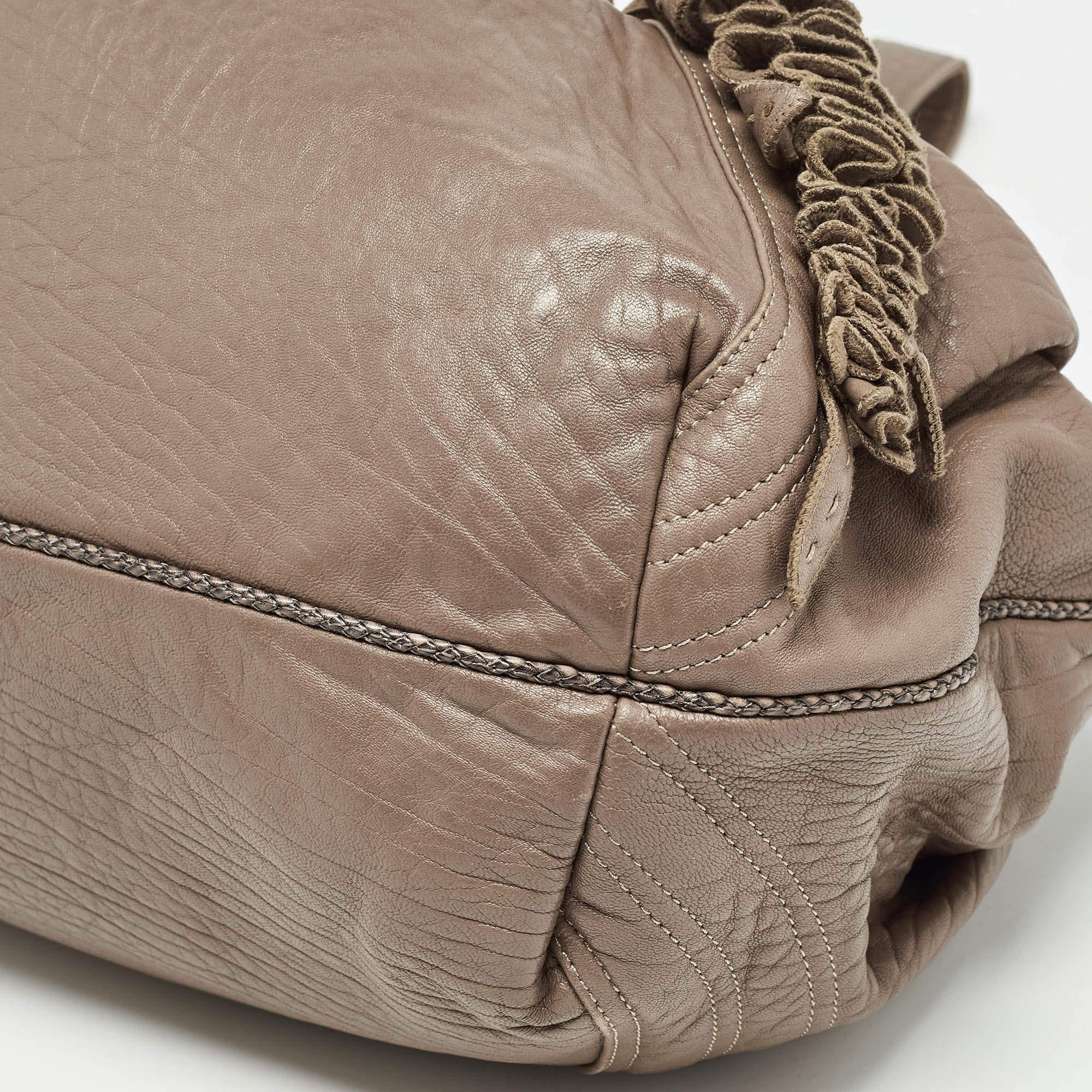 Borsa Fendi in pelle beige Raffle Spy Hobo 4