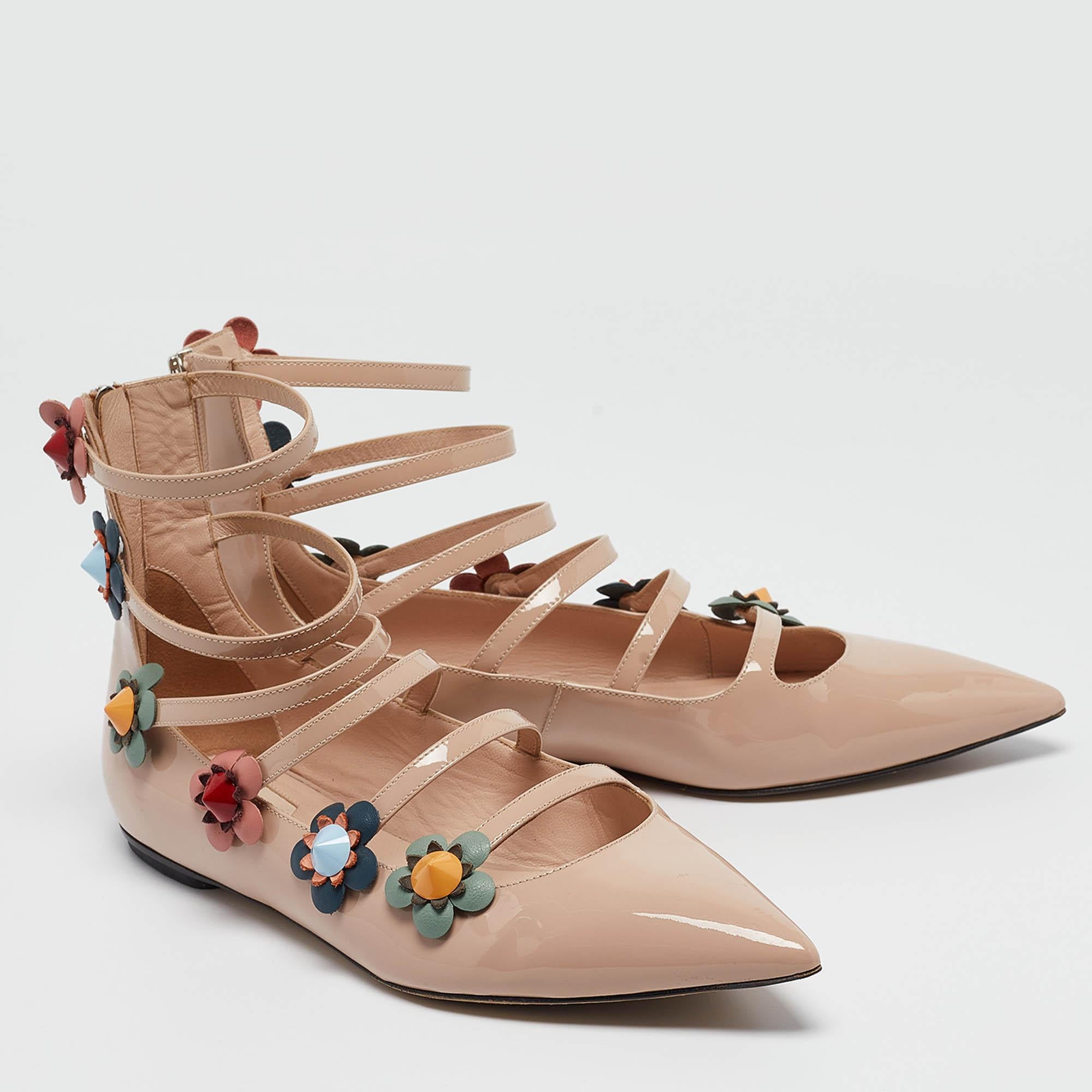 Women's Fendi Beige Patent Leather Flowerland Ankle Strap Flats Size 38.5