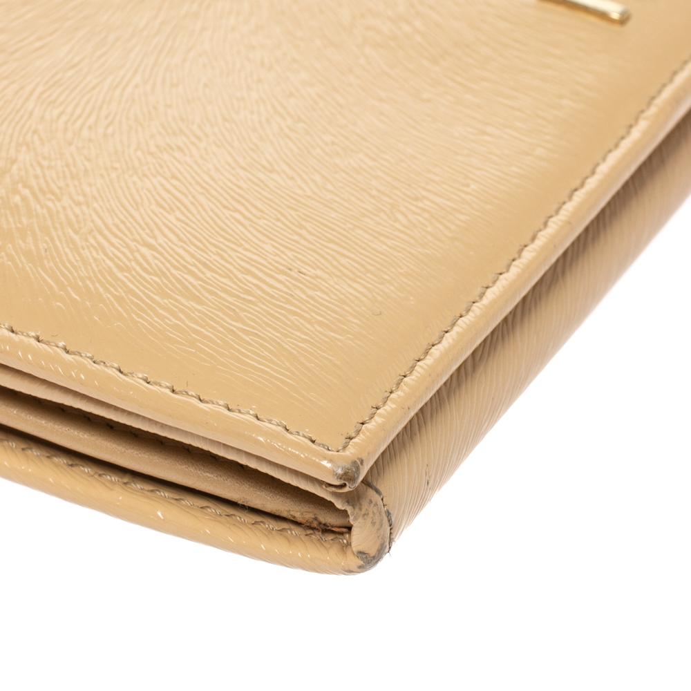 Fendi Beige Patent Leather Logo Flap Continental Wallet 6