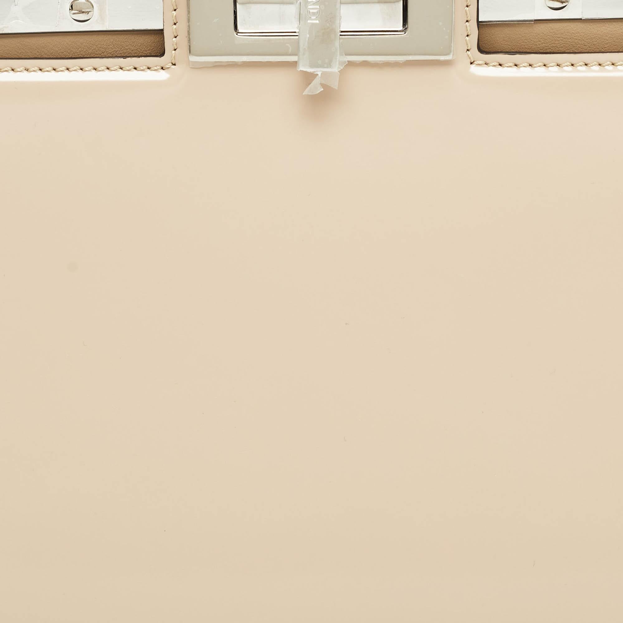 Fendi Beige Medium Peekaboo Cut Tasche aus Lackleder Medium 2