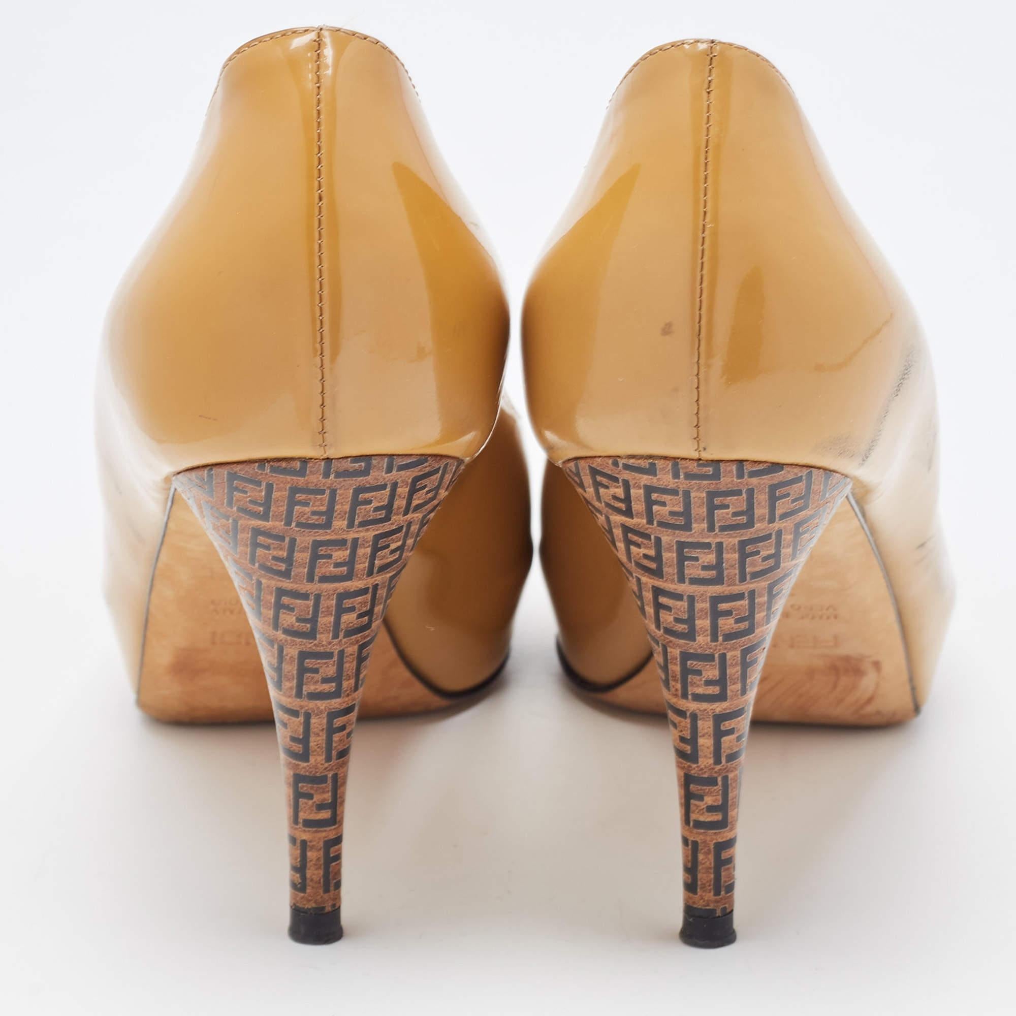 Fendi Beige Patent Leather Zucca Heel Peep Toe Pumps Size 37 For Sale 5