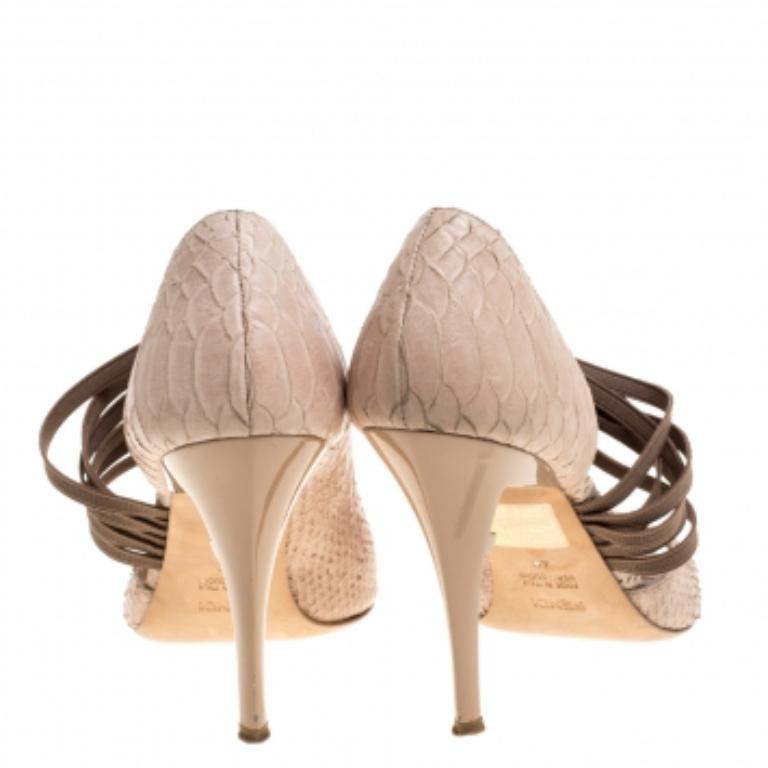 Fendi Beige Python Embossed Leather Strappy Half D'Orsay Peep Toe Pumps Size 40 In Fair Condition For Sale In Dubai, Al Qouz 2