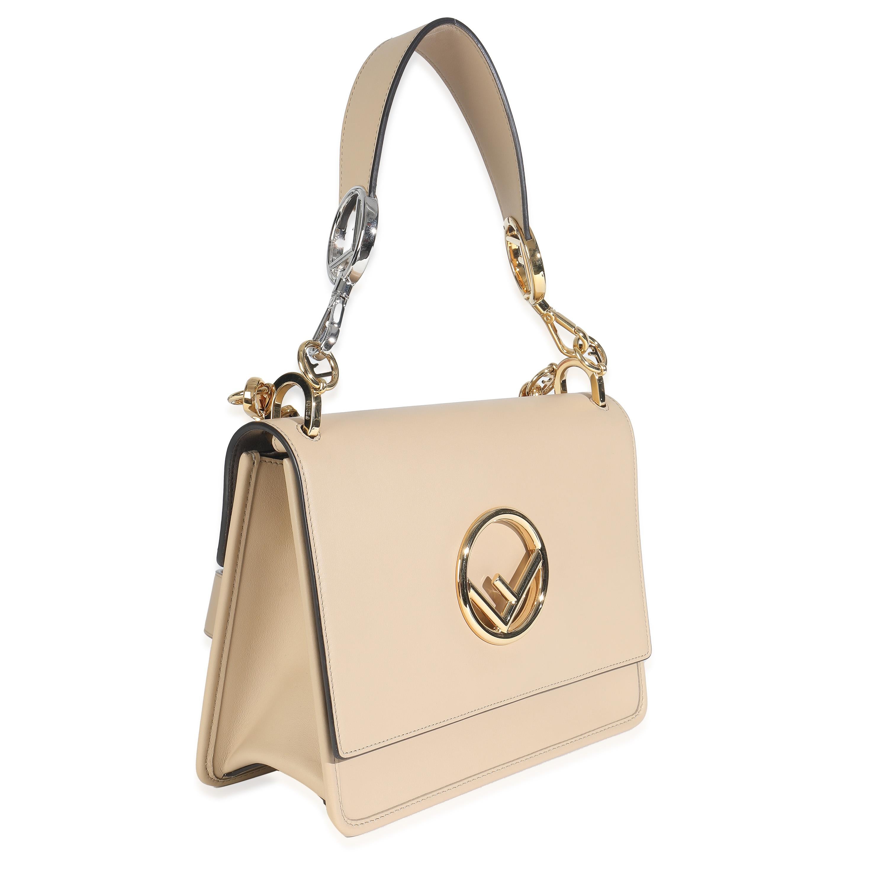 Fendi Beige Vitello Century Opaco F is Fendi Kan I Borsa a tracolla In condizioni Nuovo in vendita a New York, NY