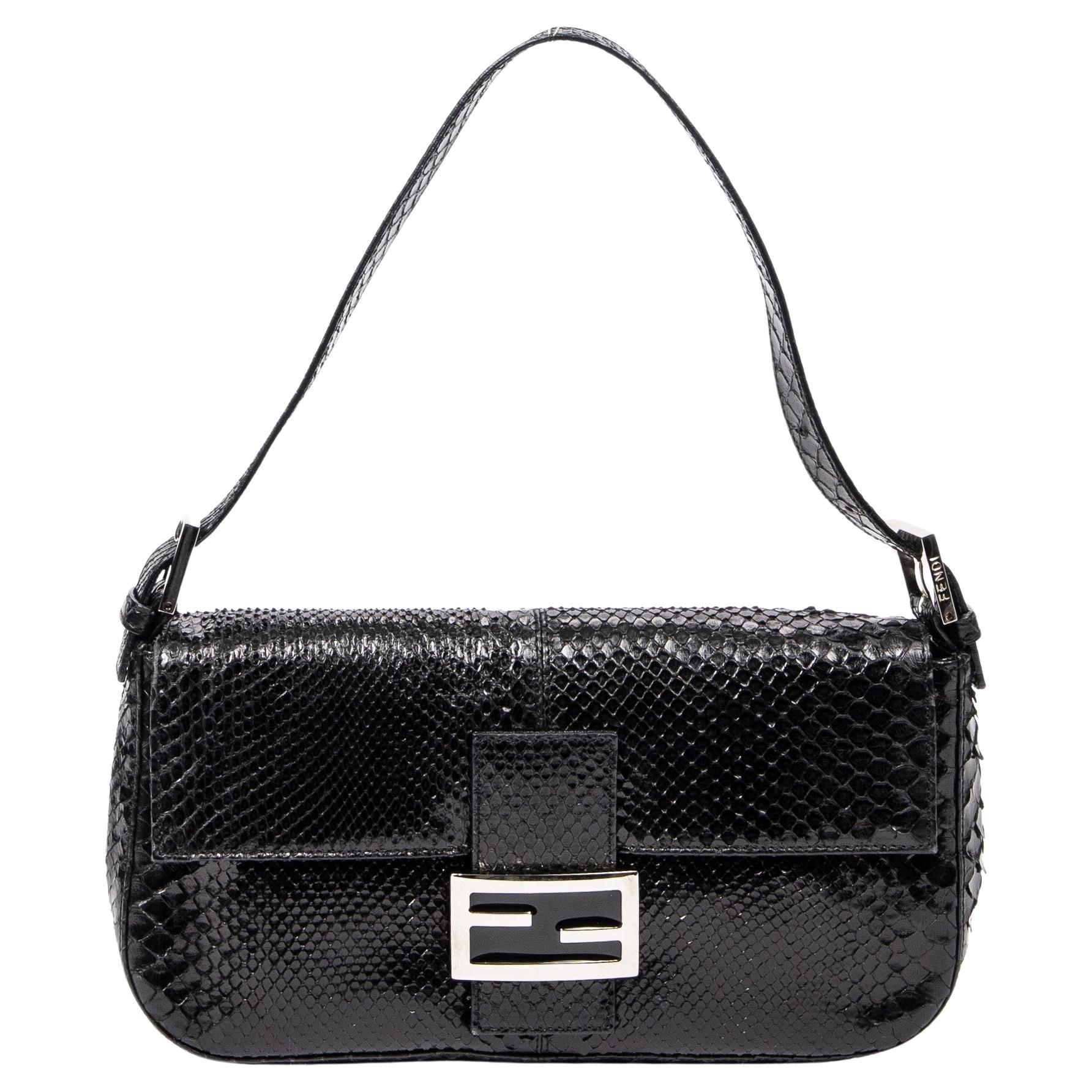 Fendi Limitierte Auflage Schwarz Python Baguette im Angebot