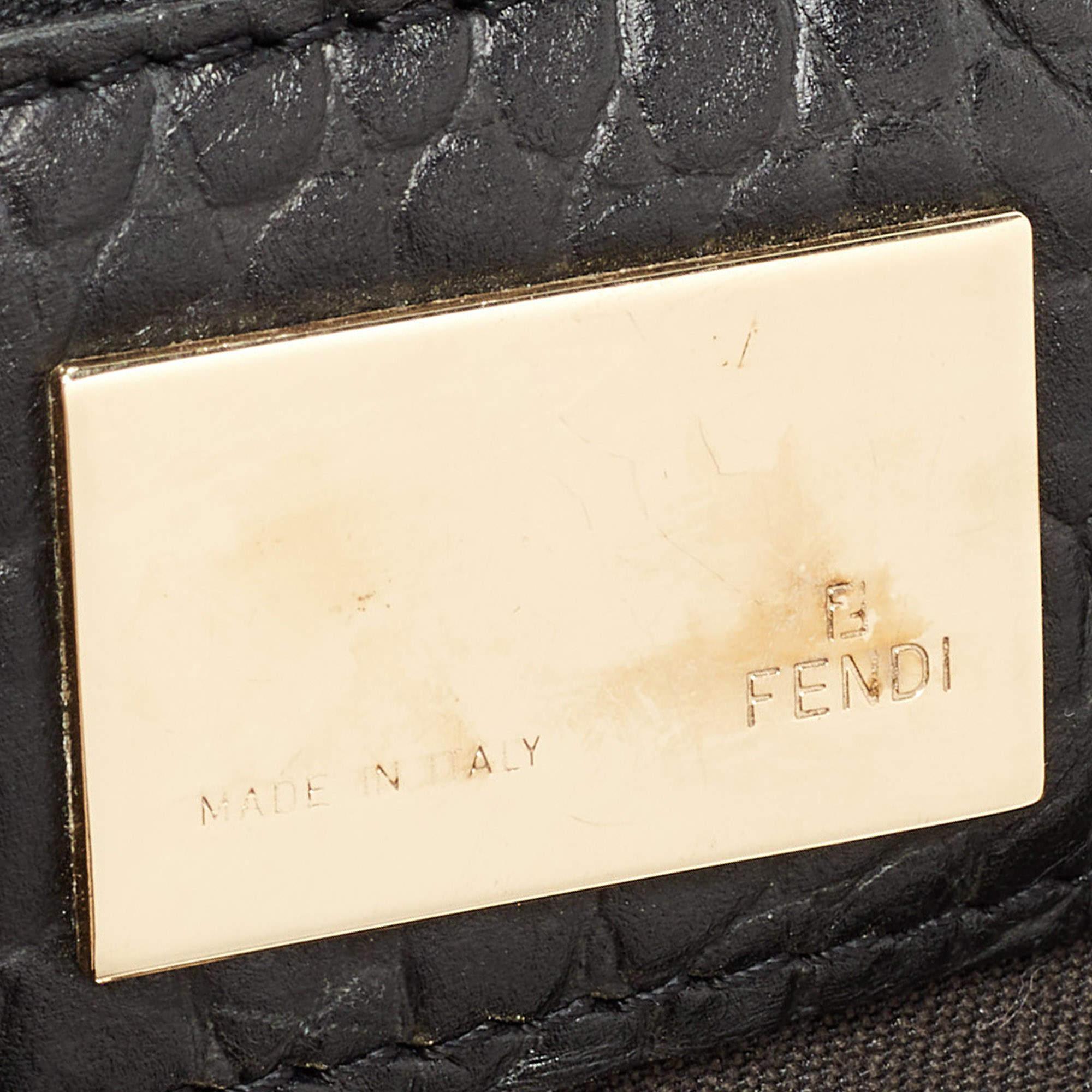 Fendi Black/Beige Pequin Striped Velvet and Croc Embossed Leather Magic Top Hand en vente 2