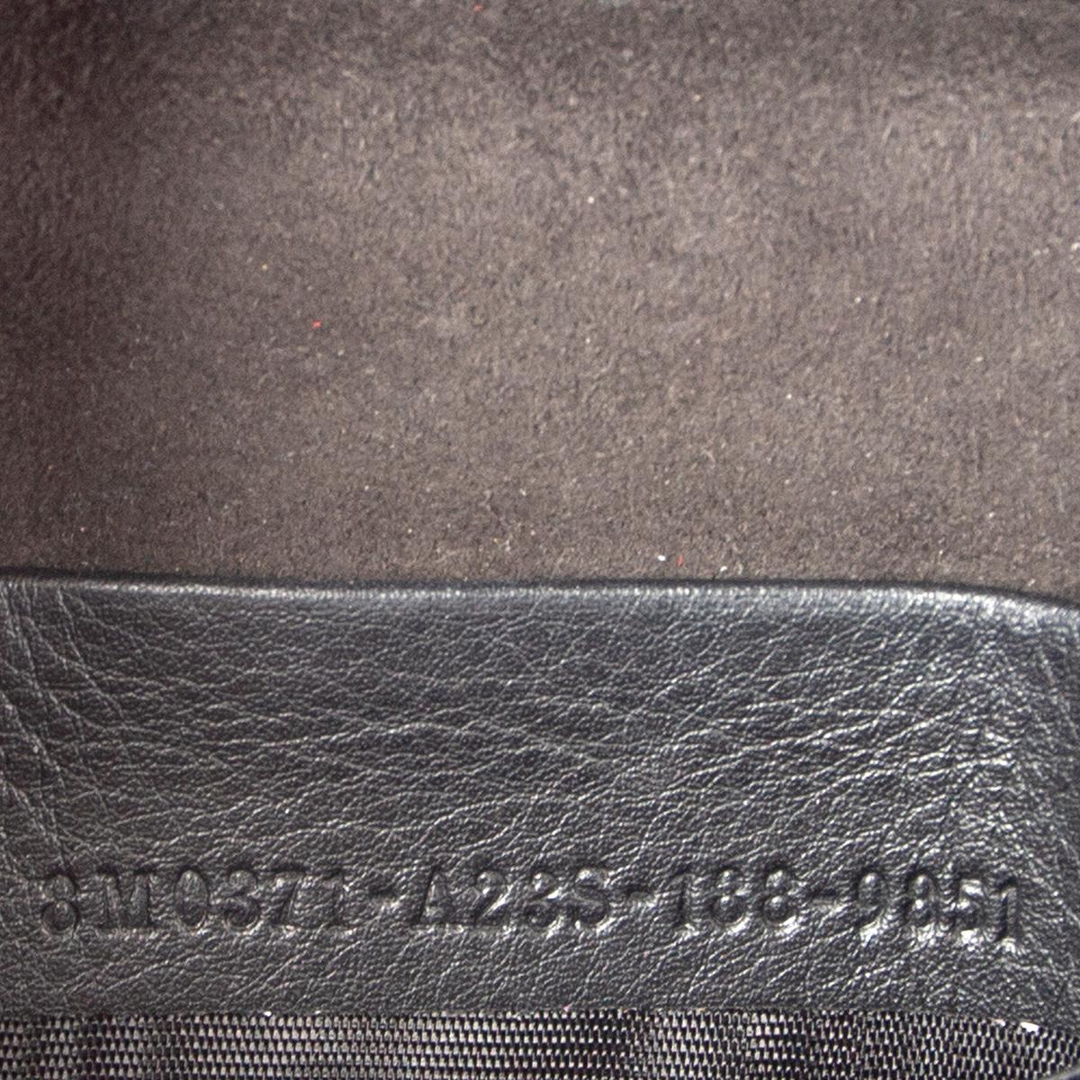 FENDI black & brown leather ZUCCA LOGO MICRO BAGUETTE Shoulder Bag In Excellent Condition In Zürich, CH